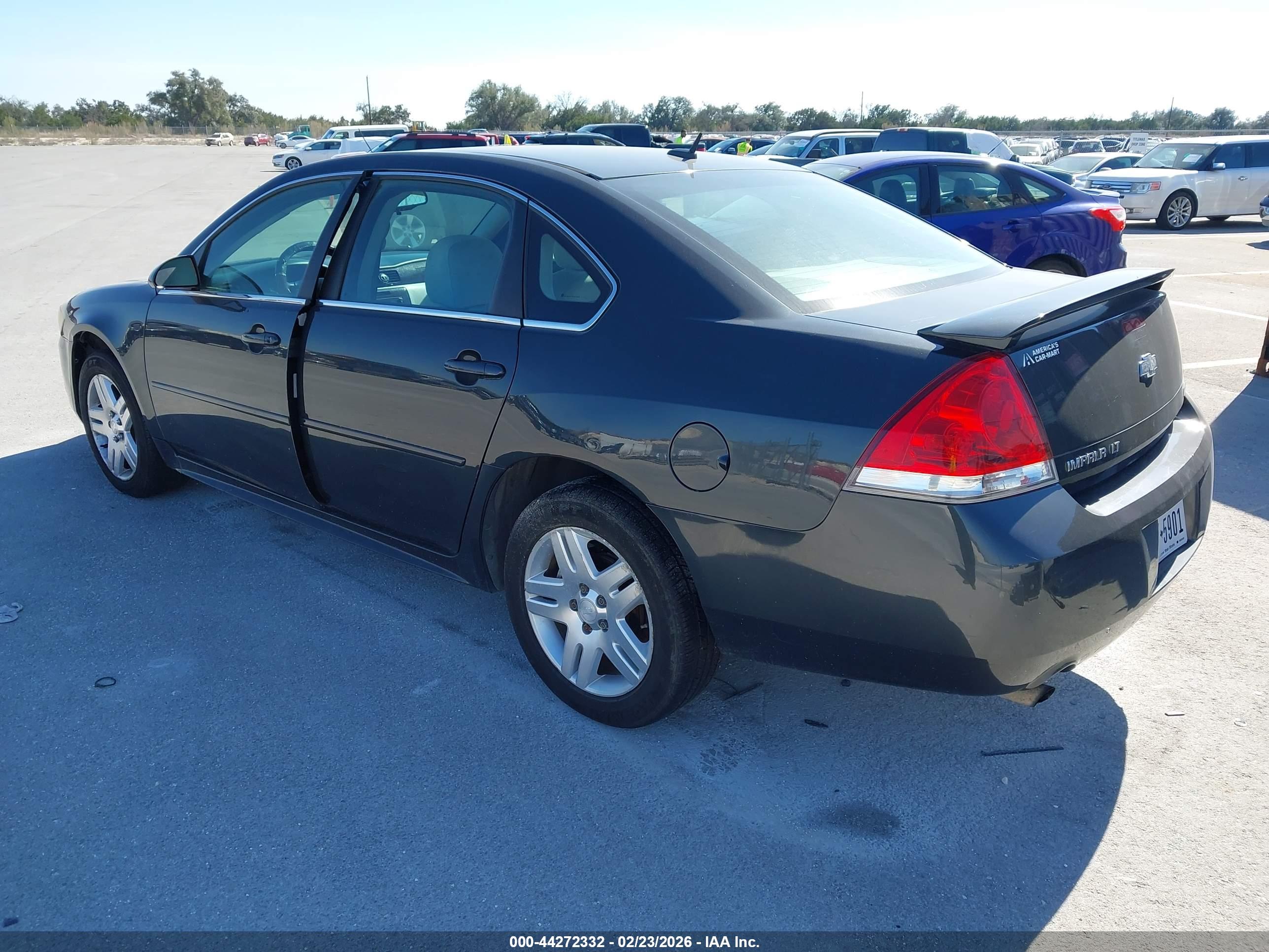 CHEVROLET IMPALA image 3