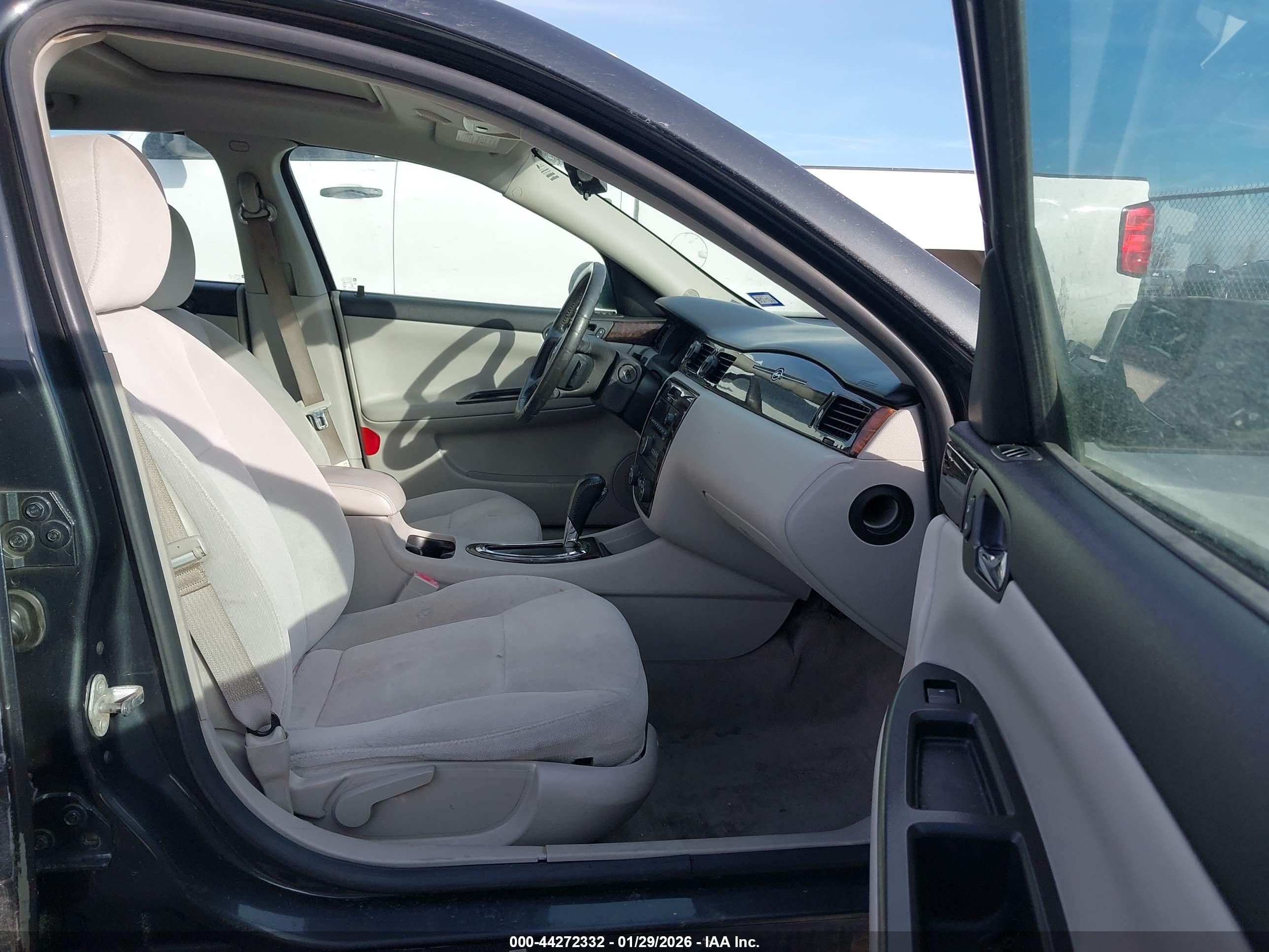 CHEVROLET IMPALA image 5