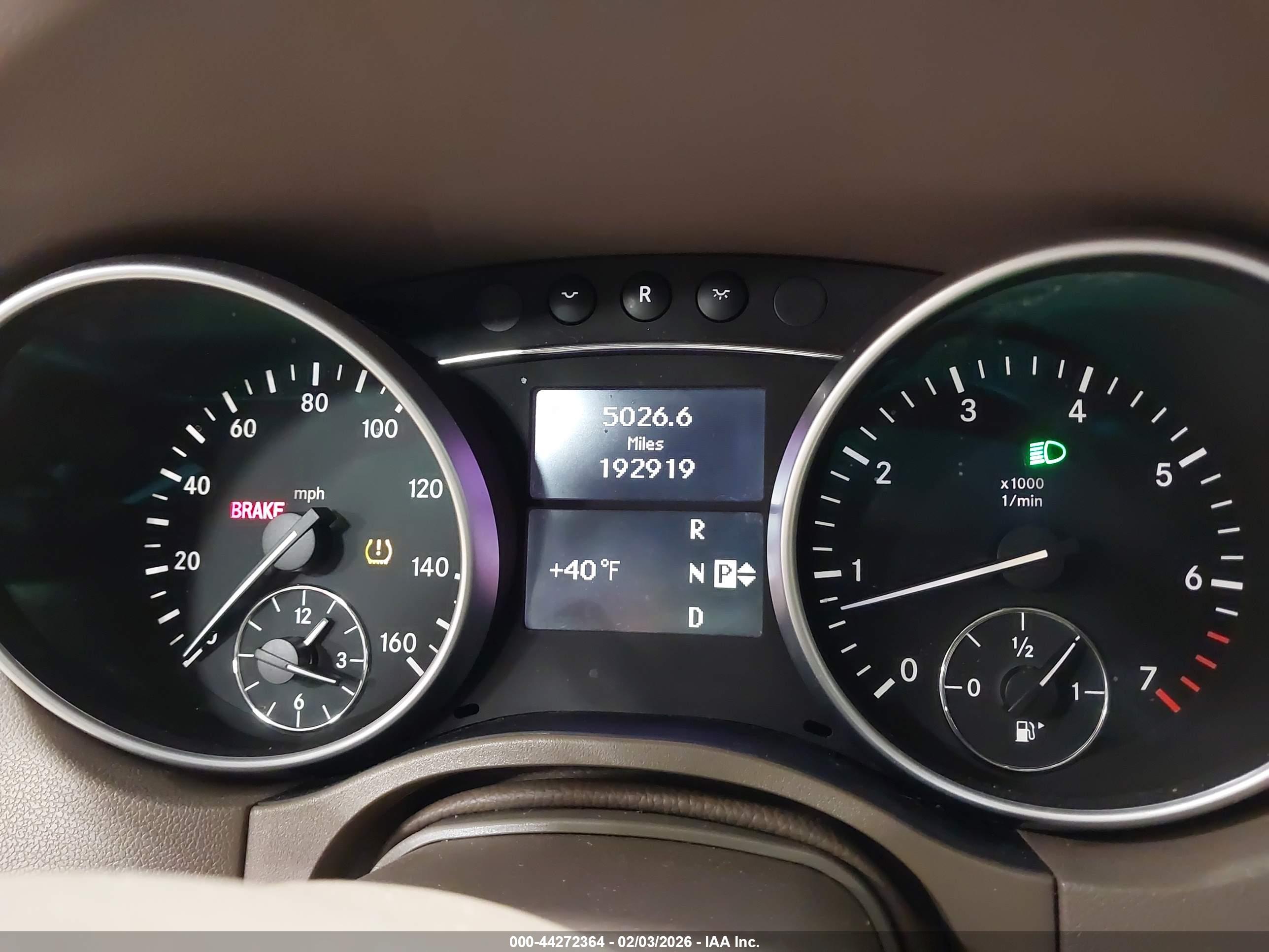 MERCEDES-BENZ ML image 7