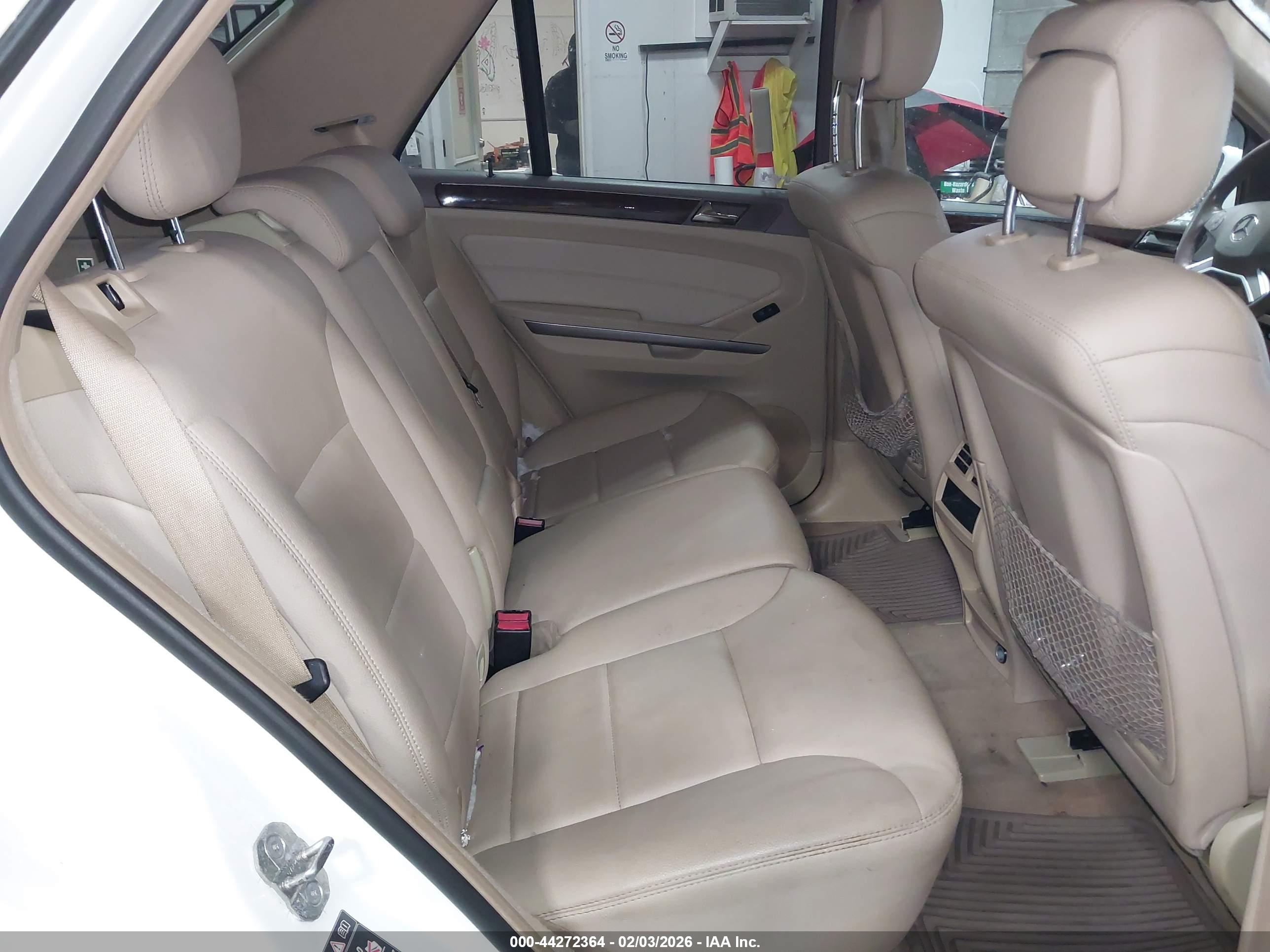 MERCEDES-BENZ ML image 8