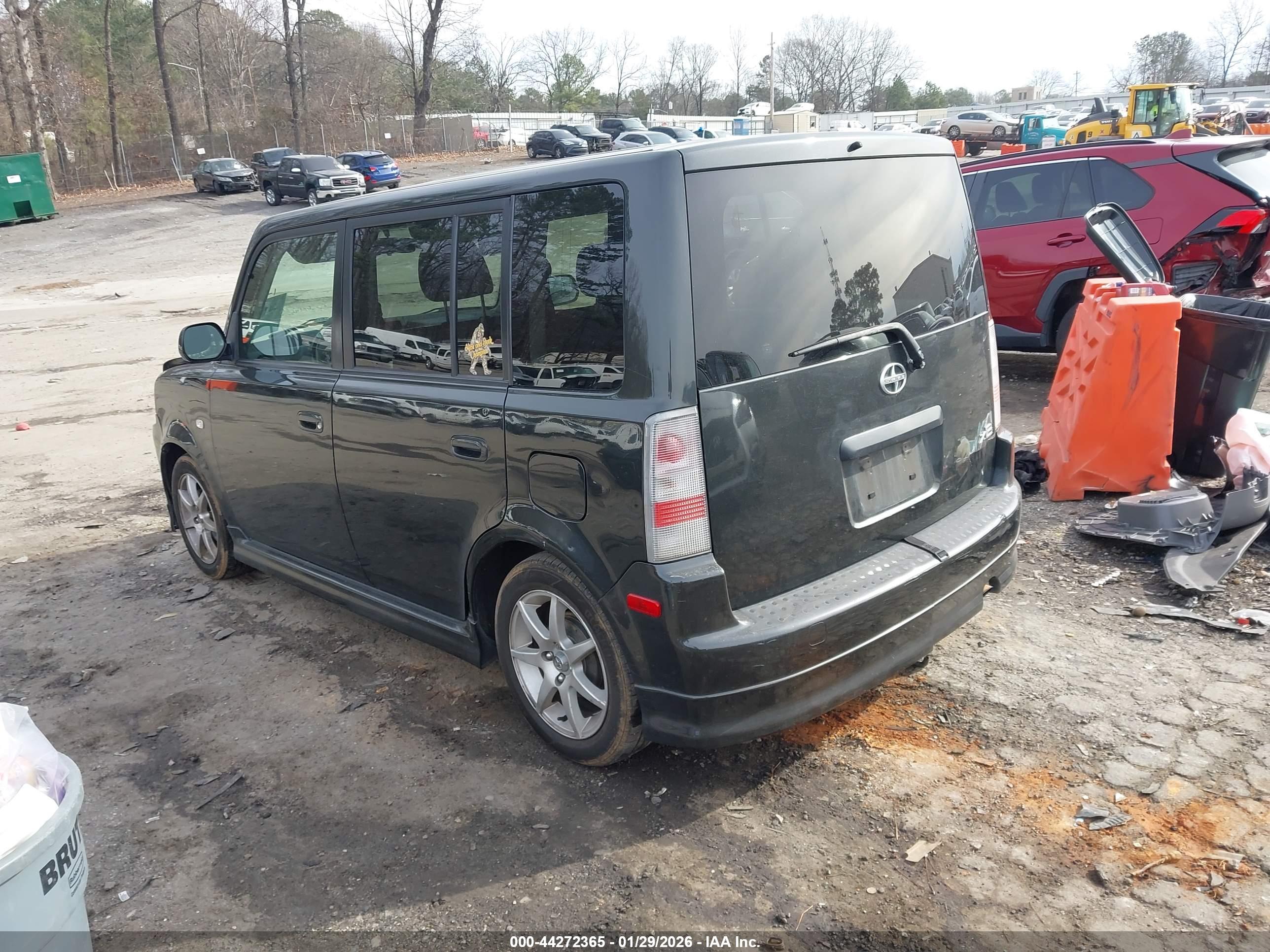 SCION XB image 3