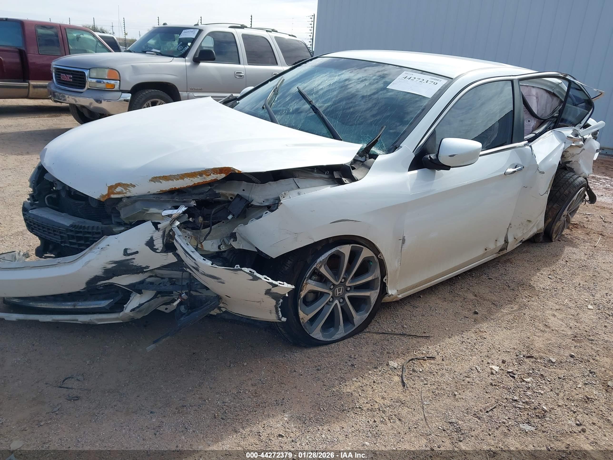 HONDA ACCORD image 2