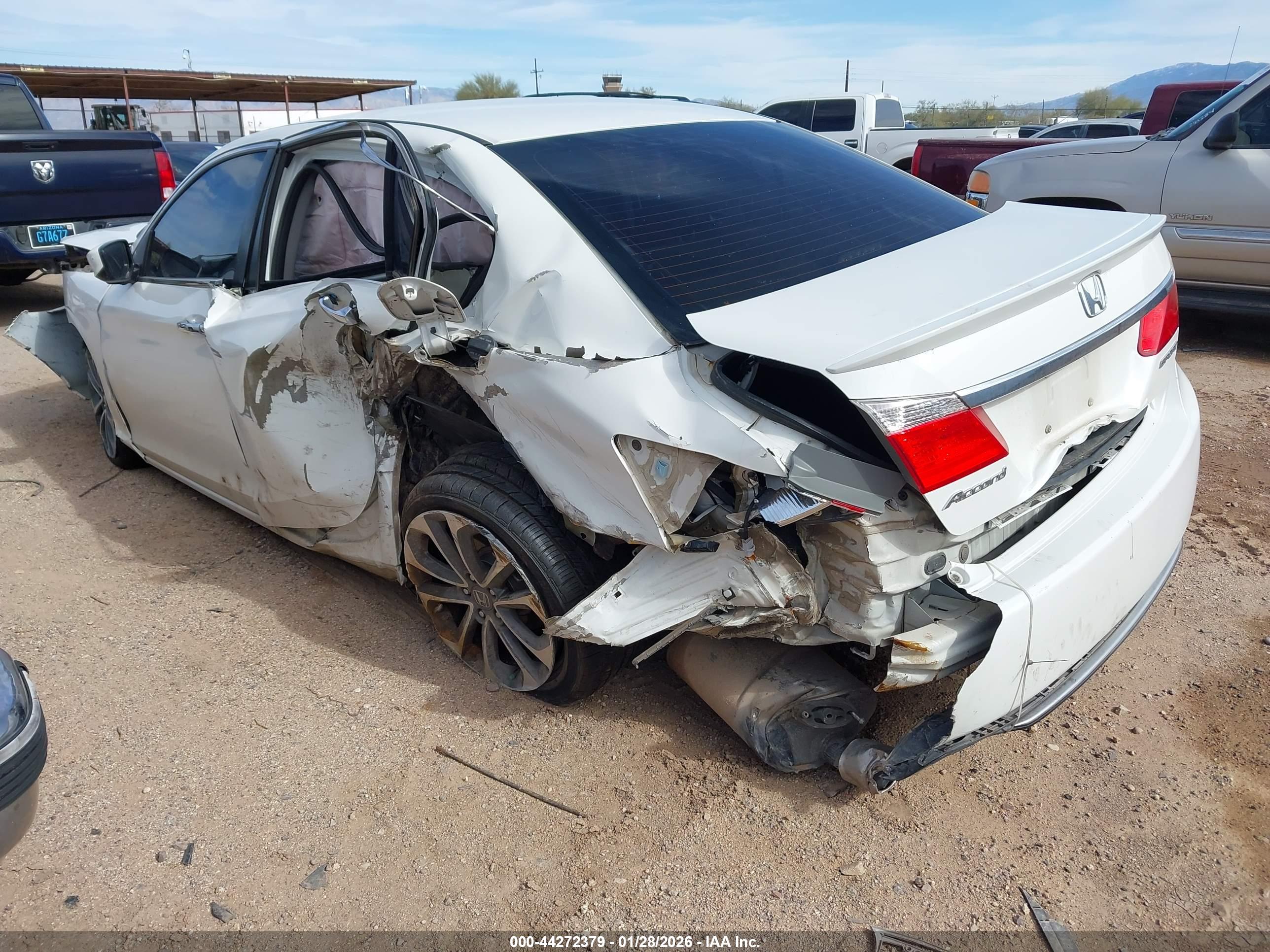 HONDA ACCORD image 3