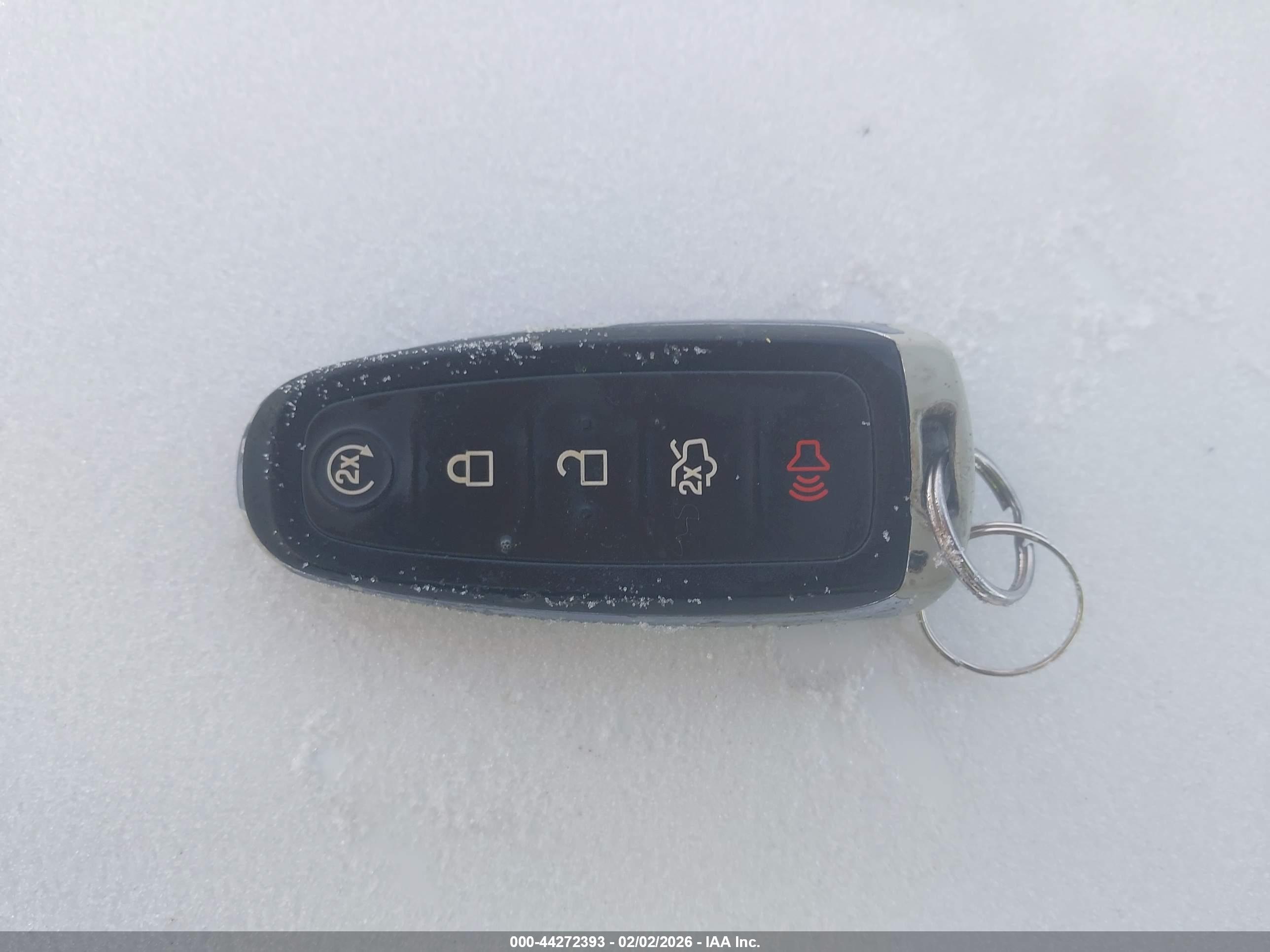 FORD ESCAPE image 11
