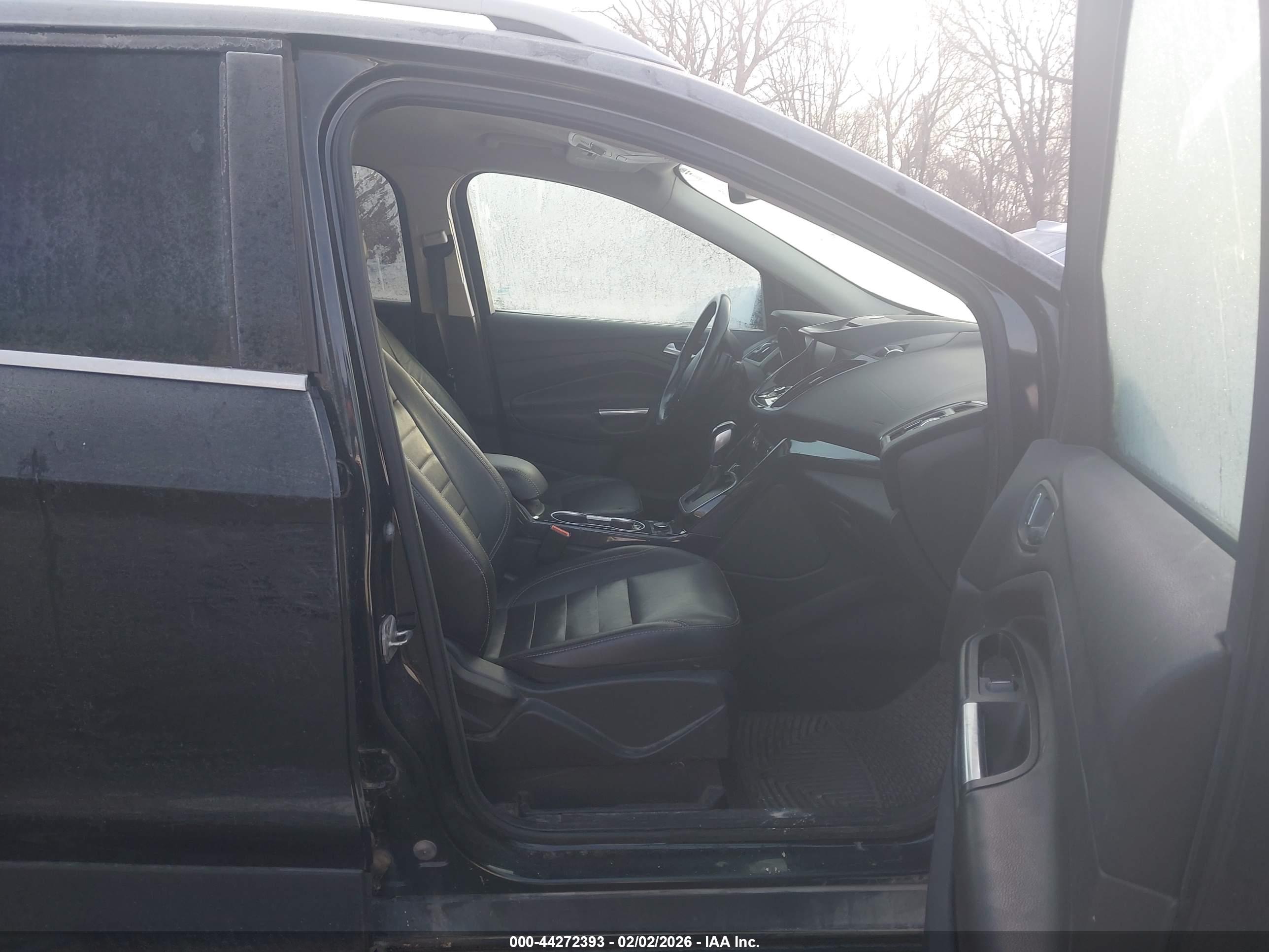FORD ESCAPE image 5