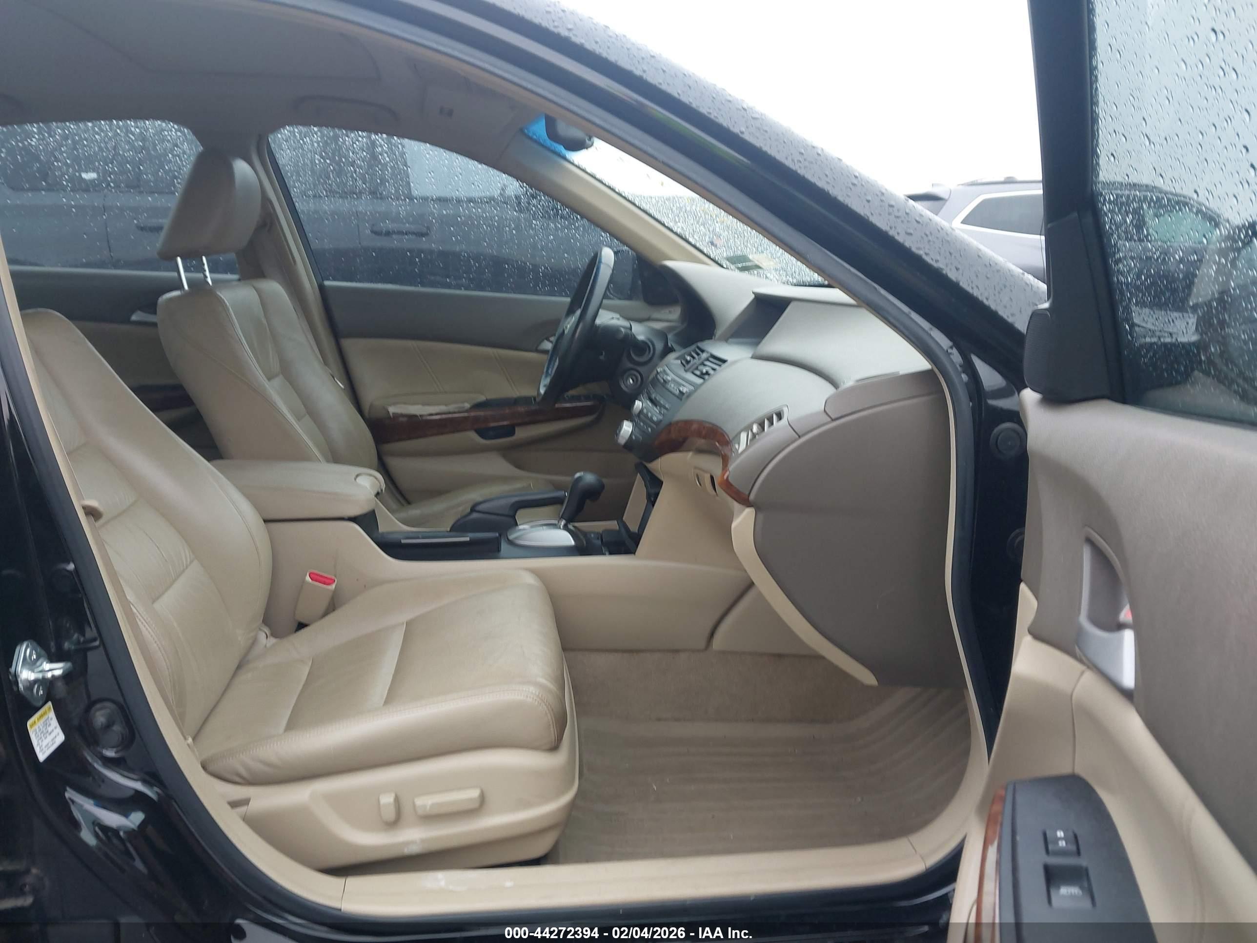 HONDA ACCORD image 5