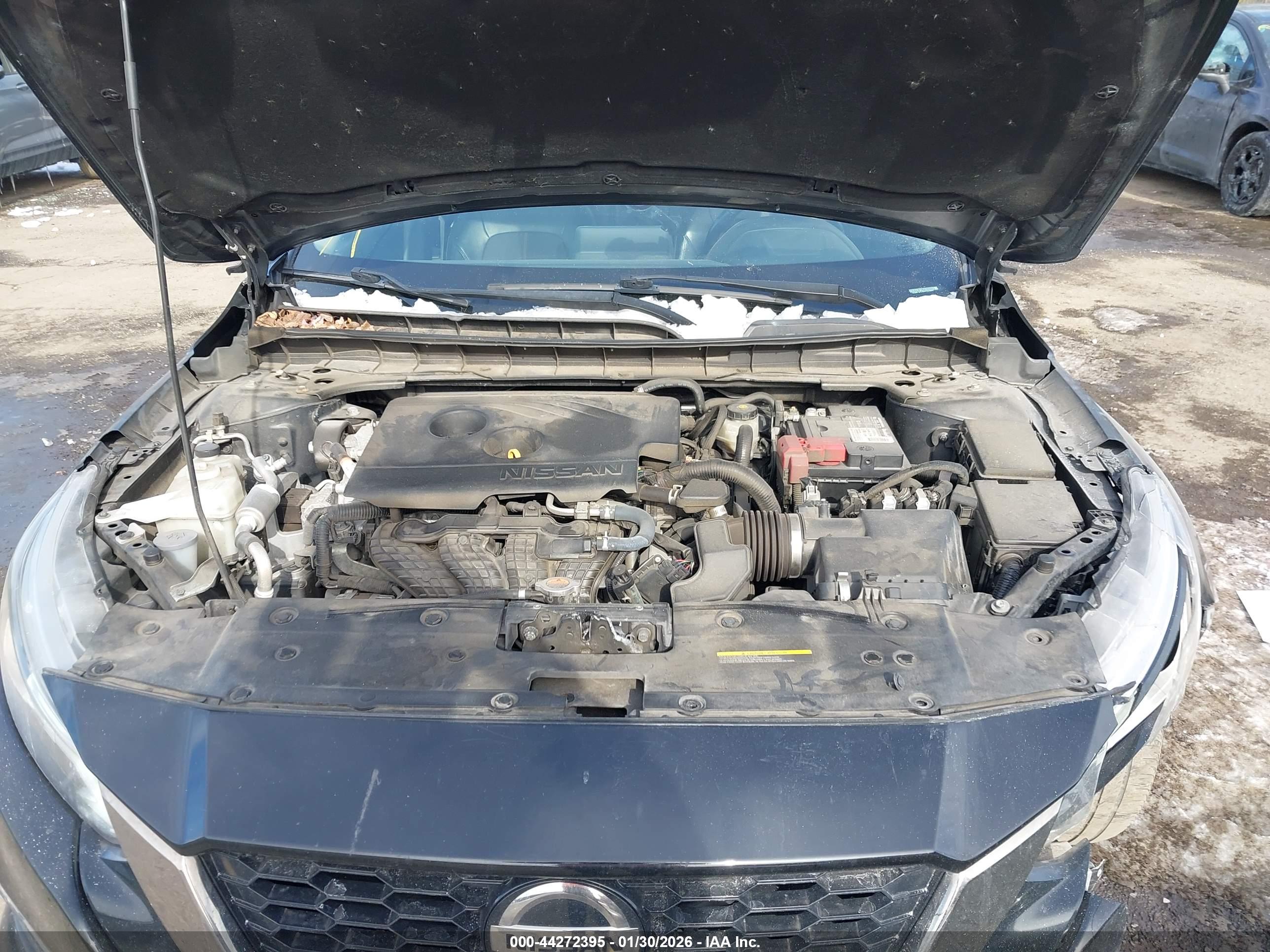 NISSAN ALTIMA image 10