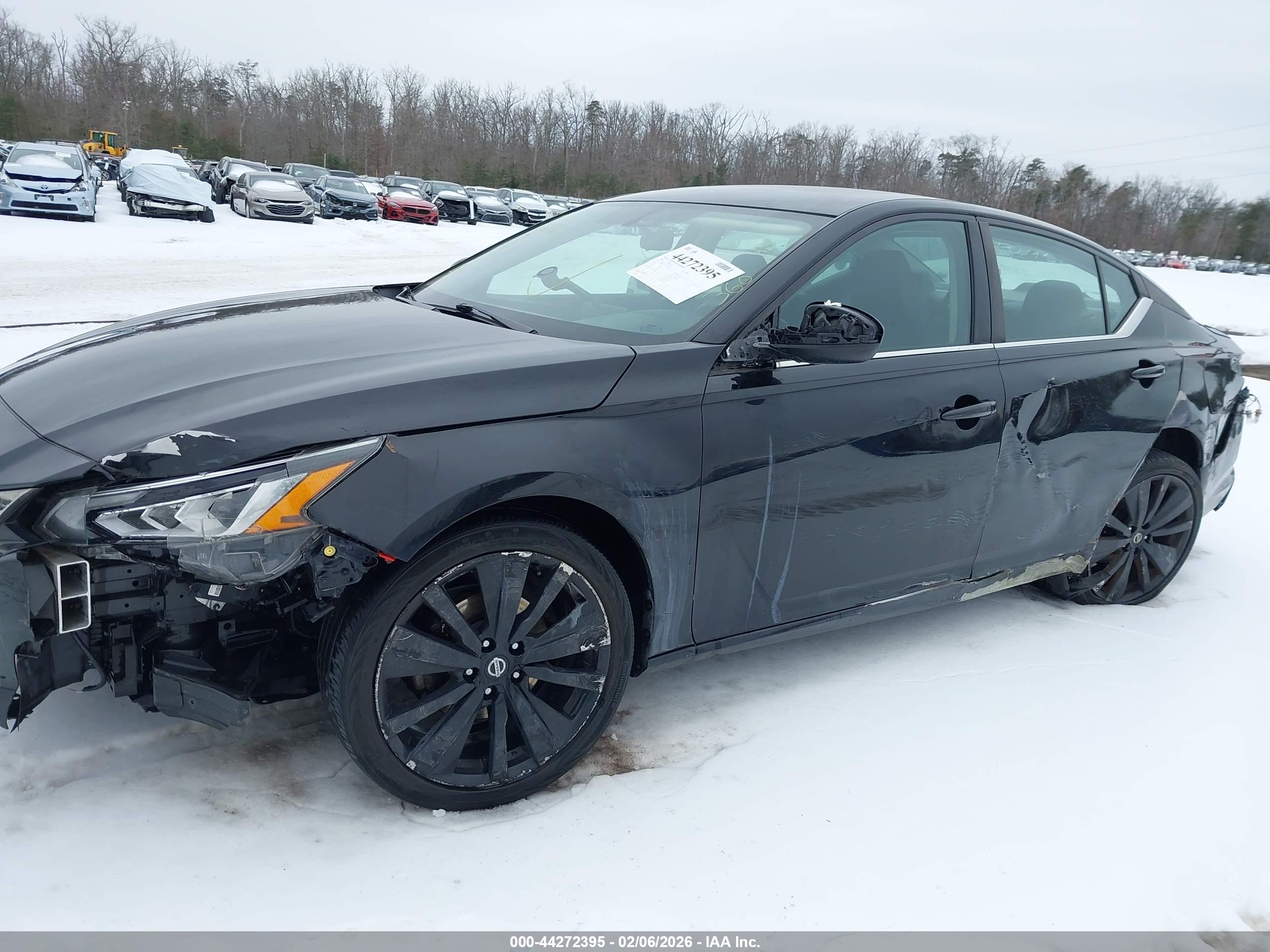 NISSAN ALTIMA image 6