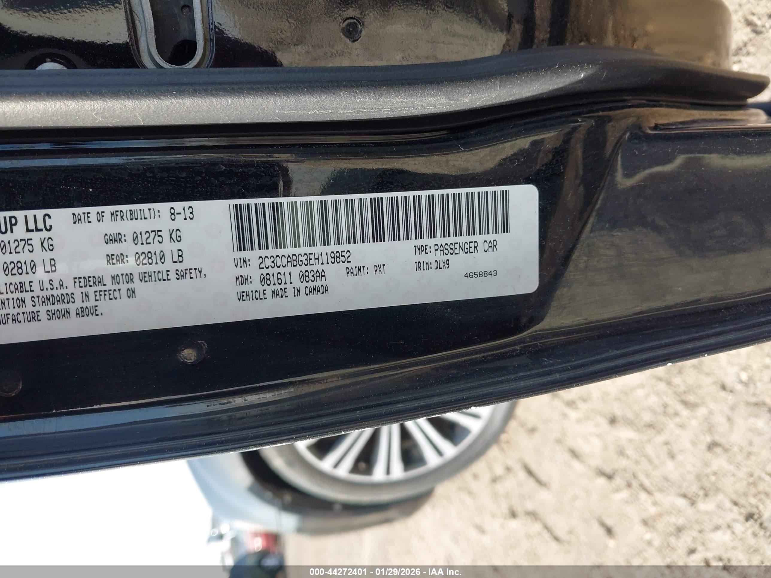 CHRYSLER 300 image 9