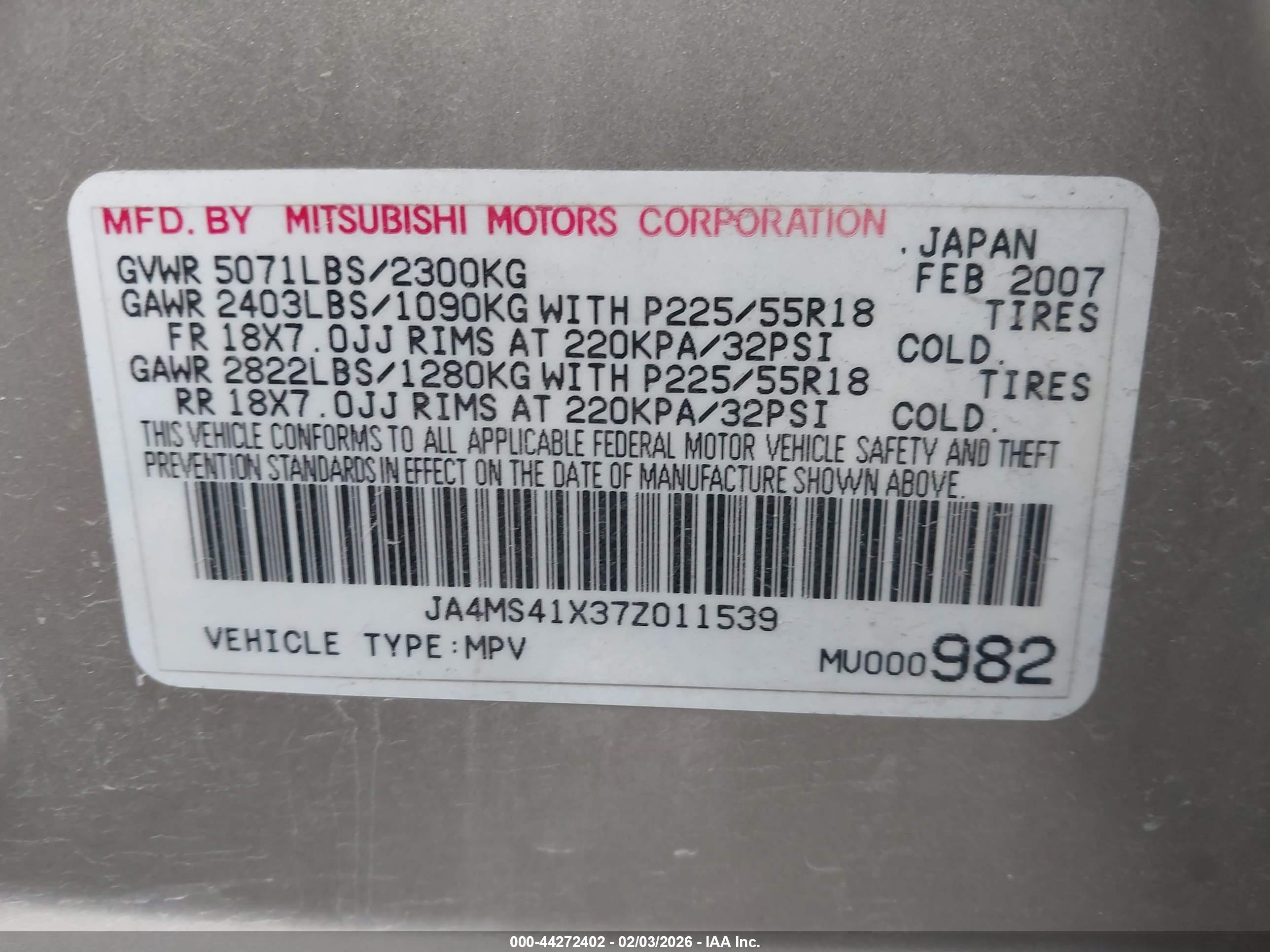 MITSUBISHI OUTLANDER image 9