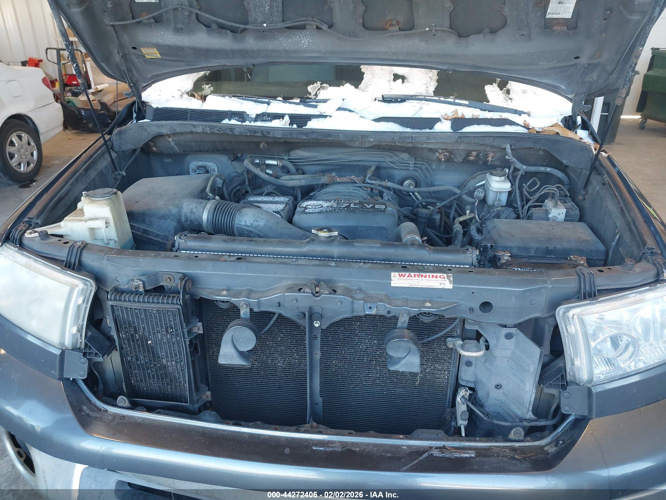 TOYOTA TUNDRA image 10