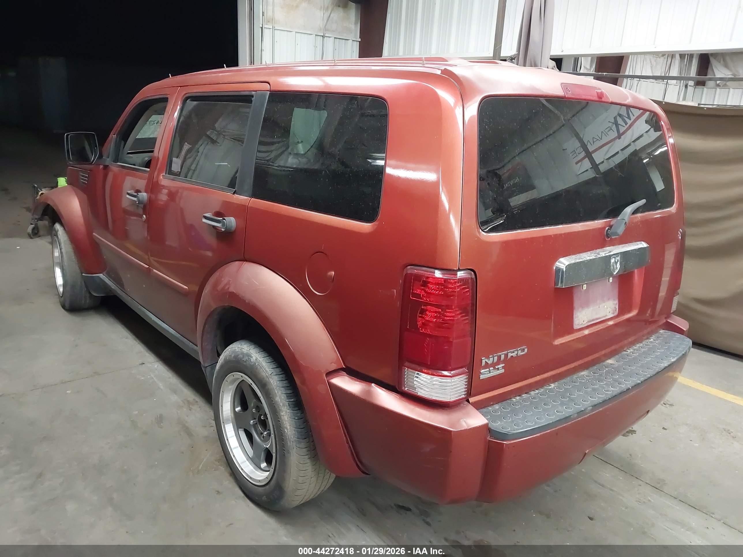 DODGE NITRO image 3