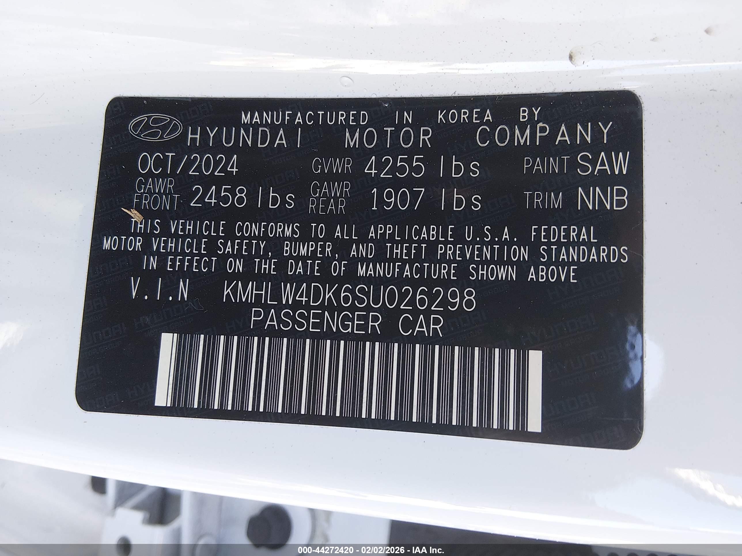 HYUNDAI ELANTRA image 9