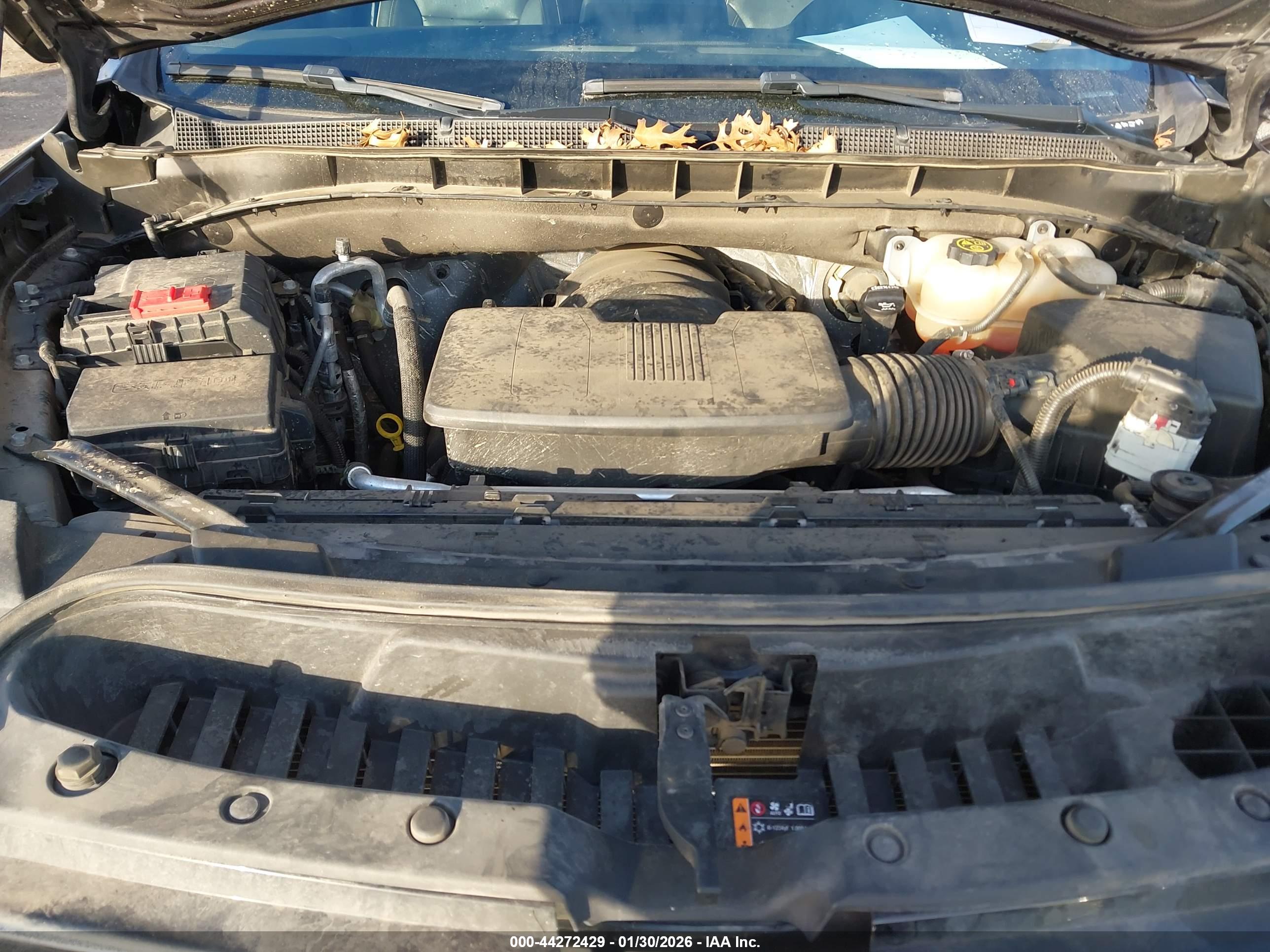 CHEVROLET SUBURBAN image 10