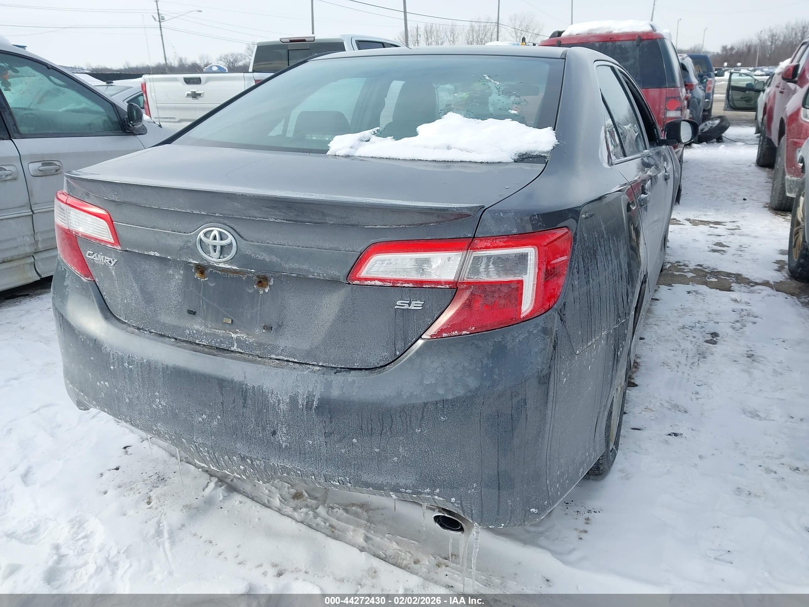 TOYOTA CAMRY image 4