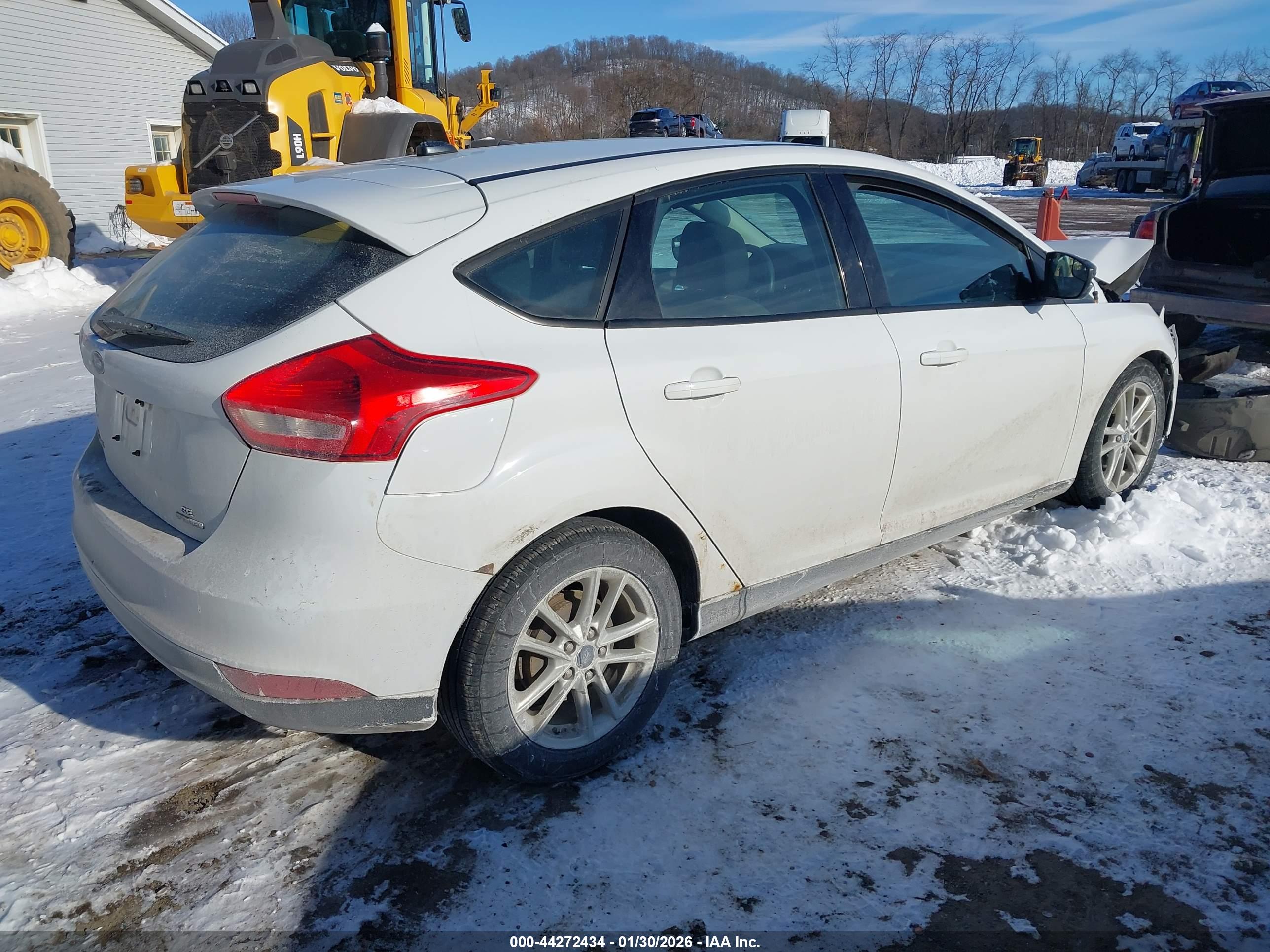 FORD FOCUS image 4
