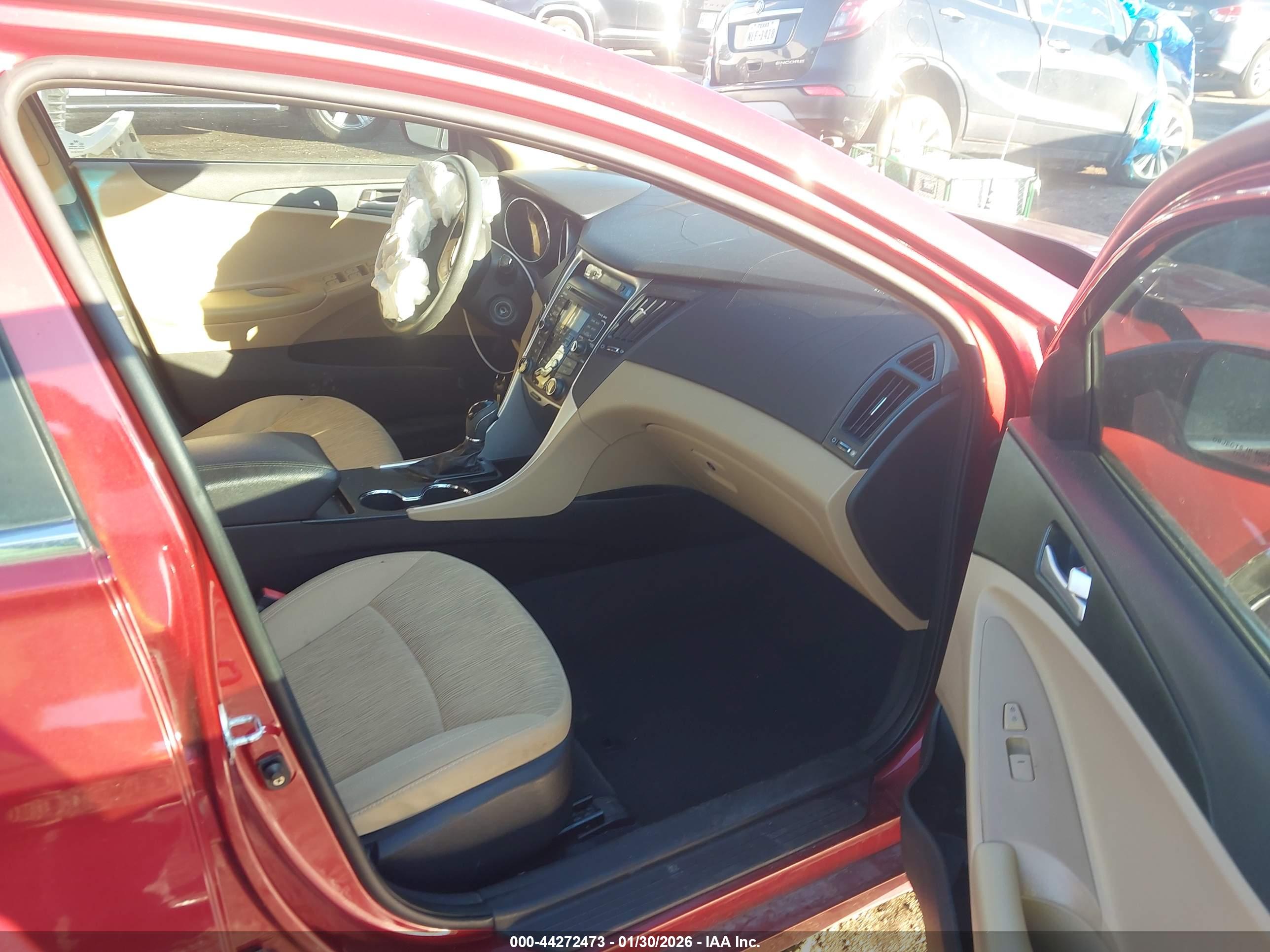 HYUNDAI SONATA image 5