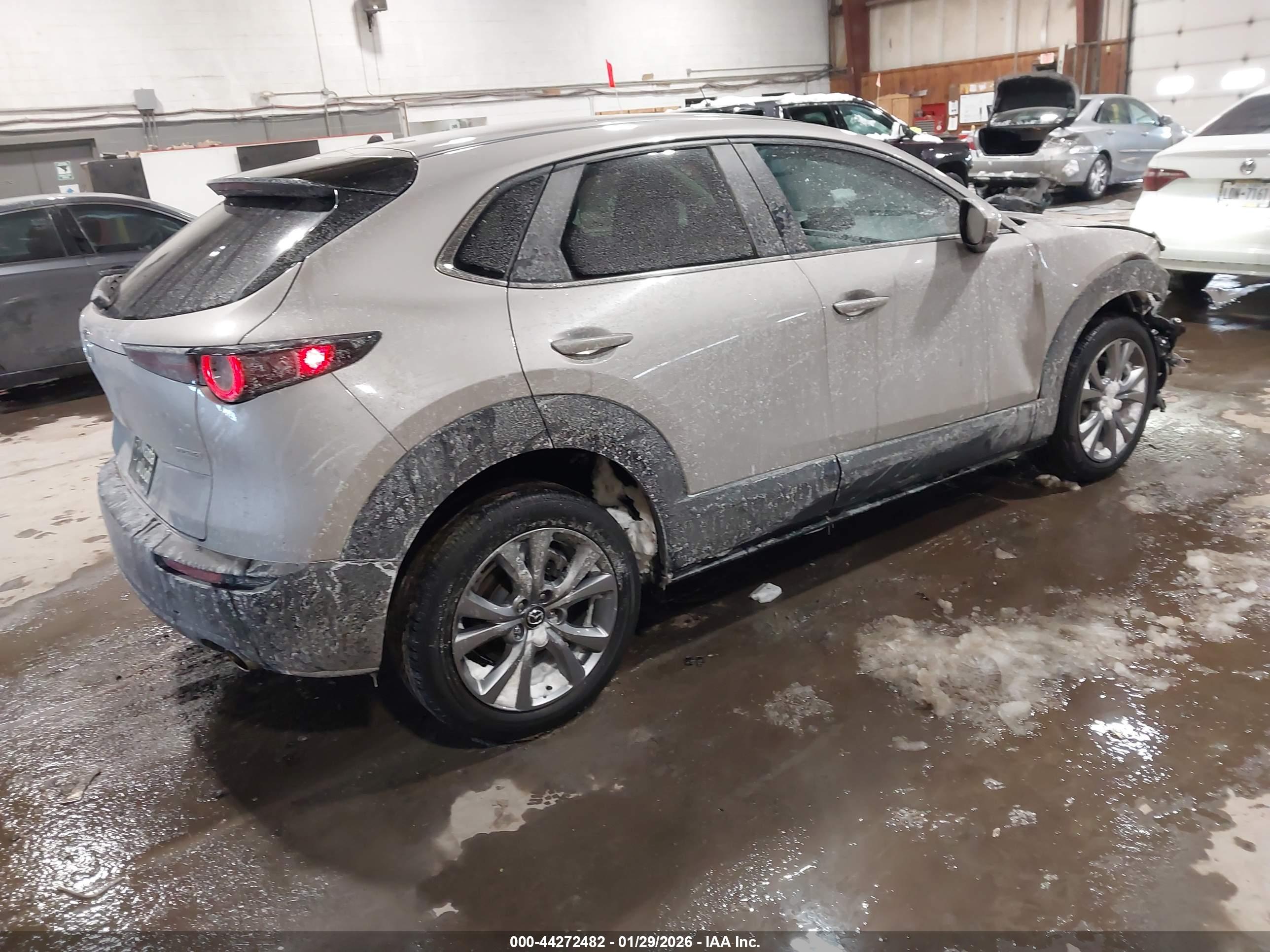 MAZDA CX-30 image 4
