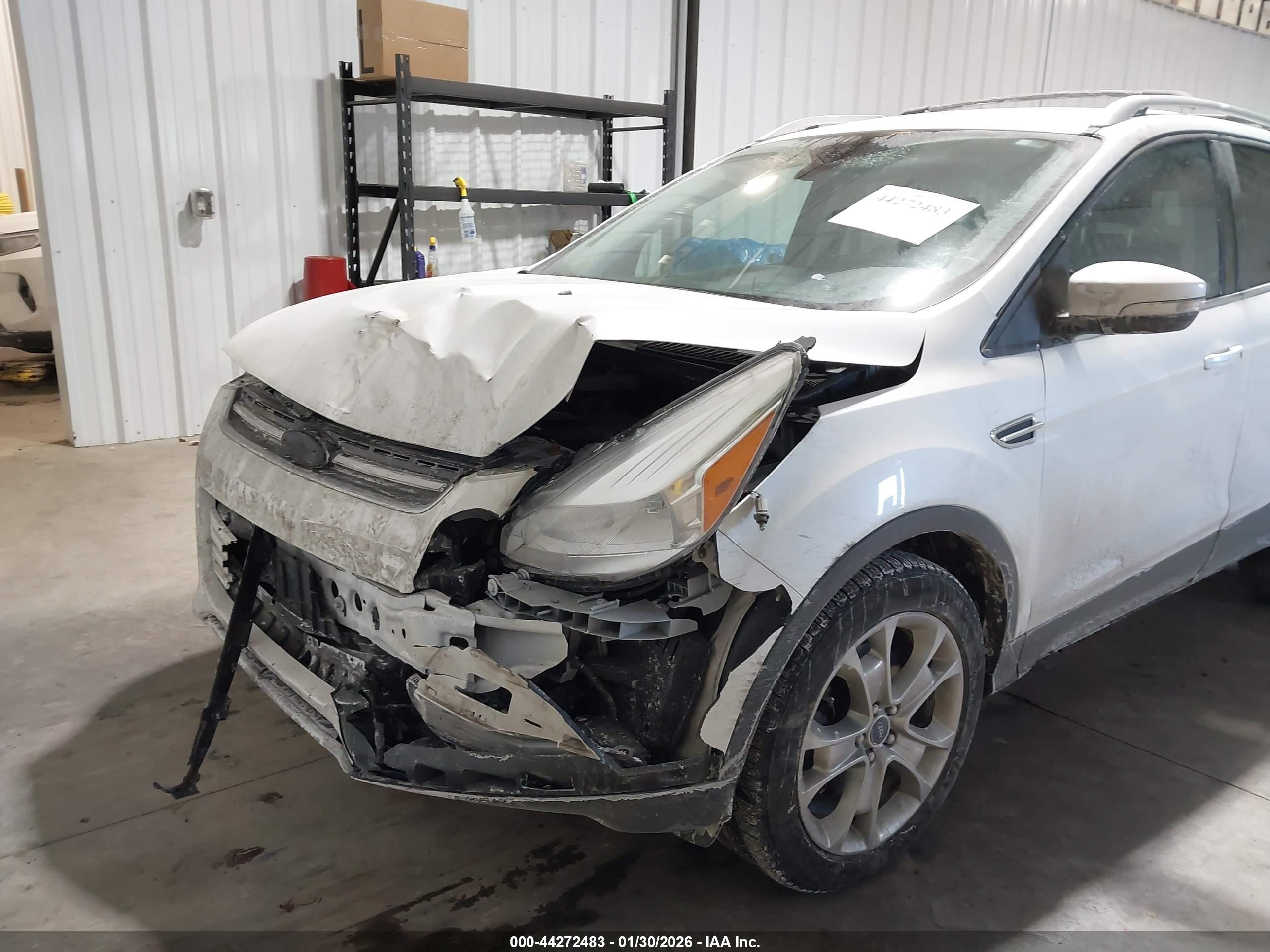 FORD ESCAPE image 6