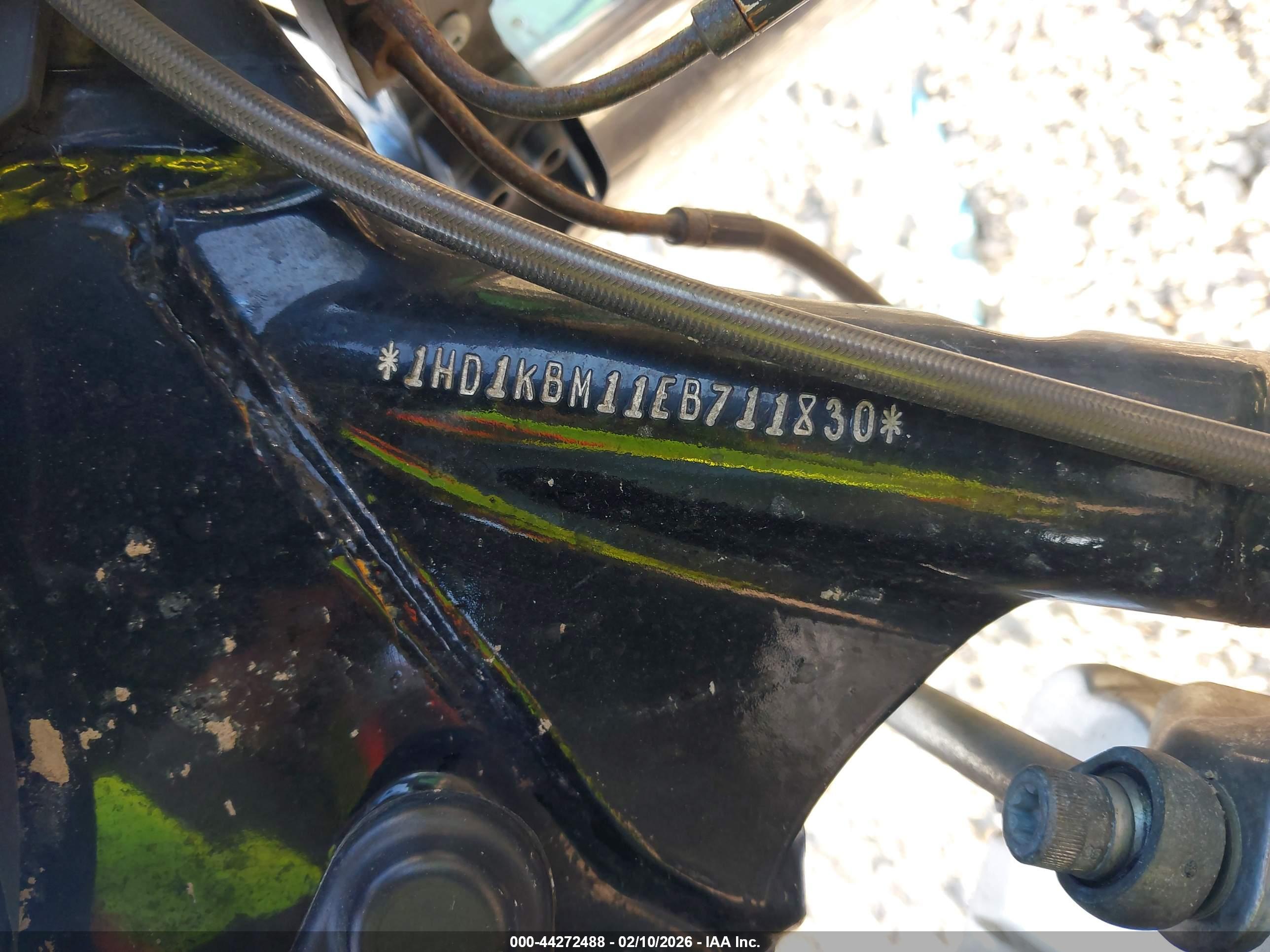 HARLEY-DAVIDSON FLHX image 10