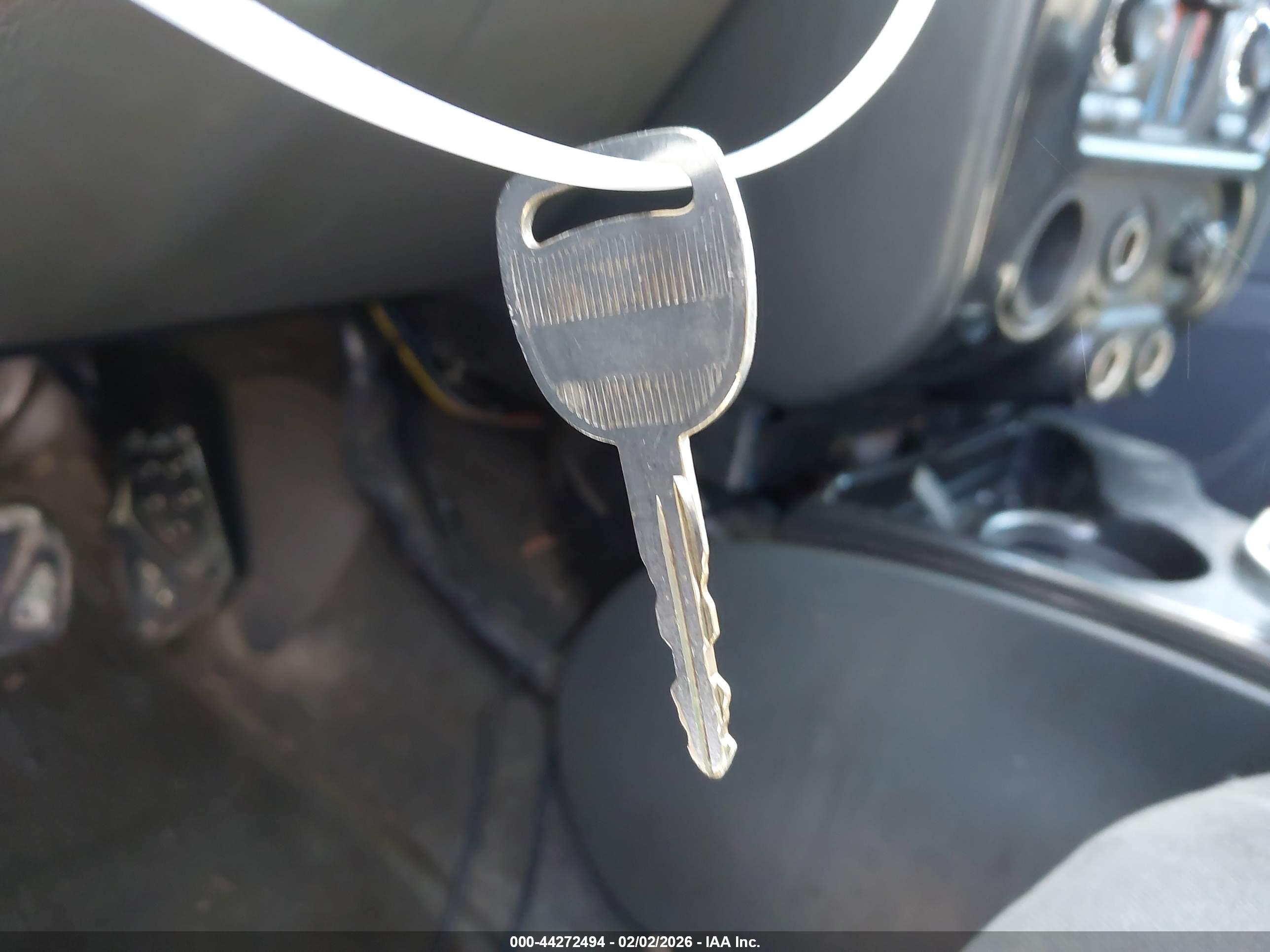 GMC ENVOY image 11