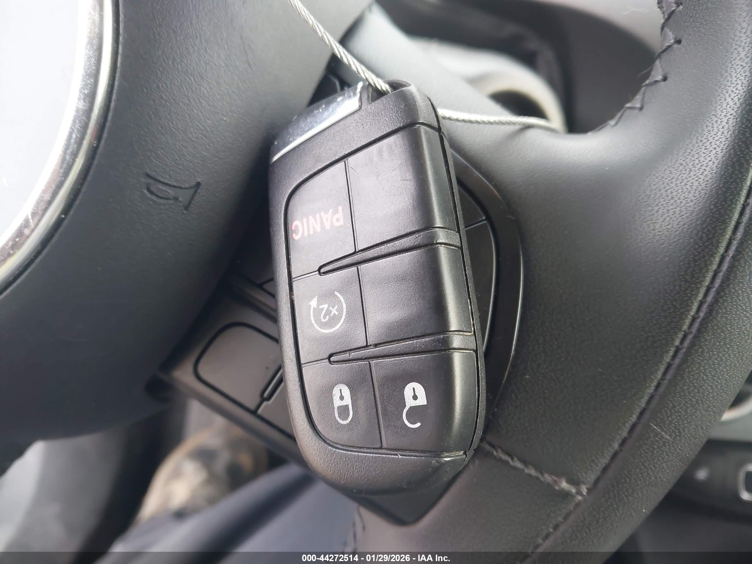 FIAT 500X image 11