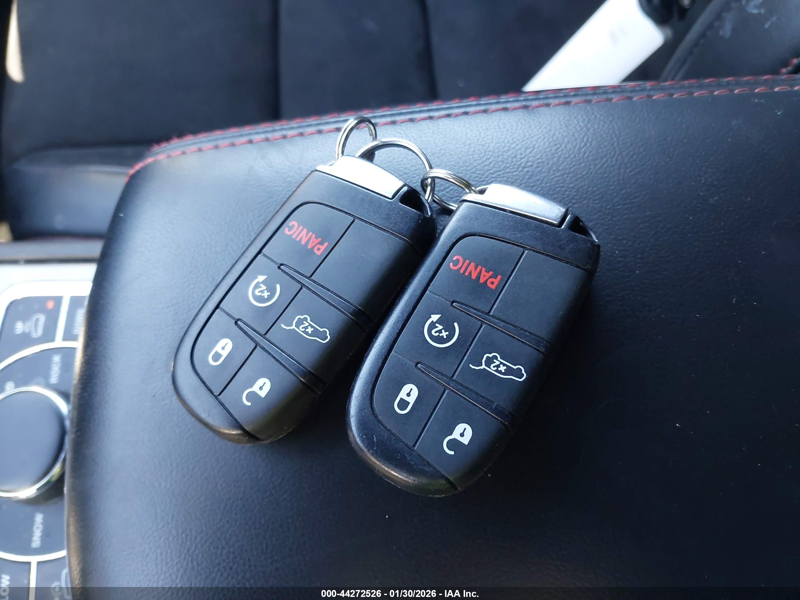 JEEP GRAND image 11