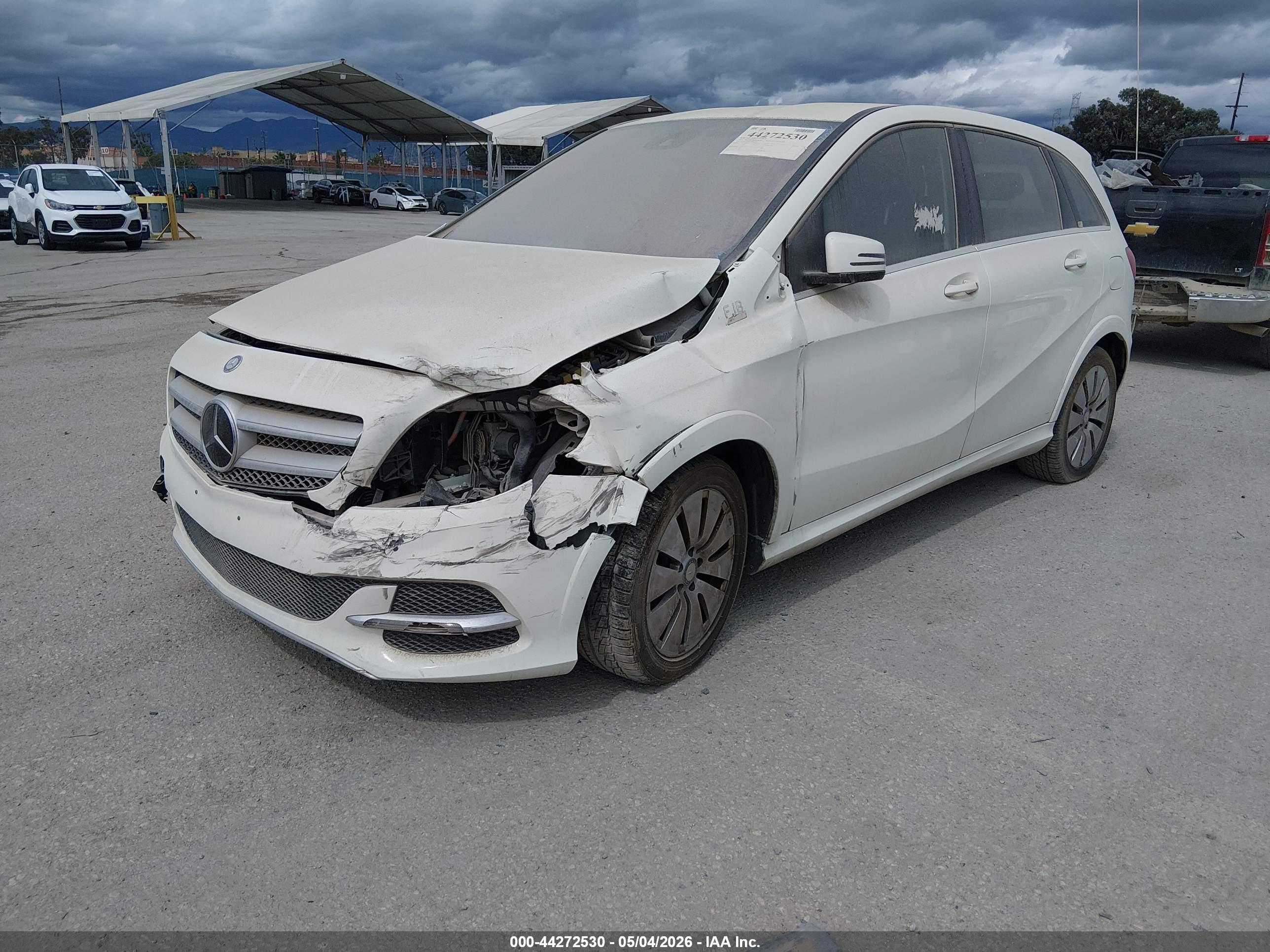 MERCEDES-BENZ B-CLASS image 2