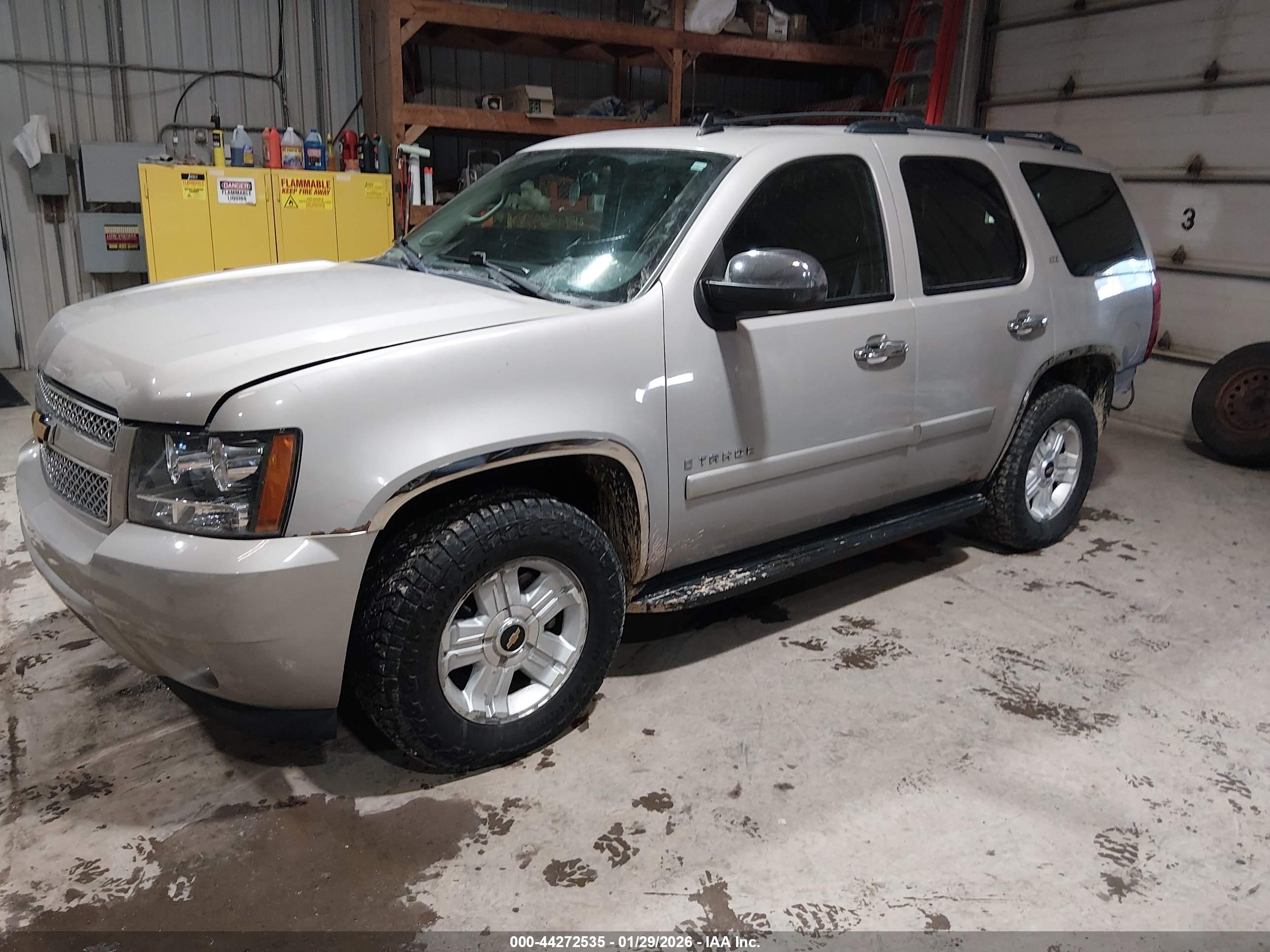 CHEVROLET TAHOE image 2