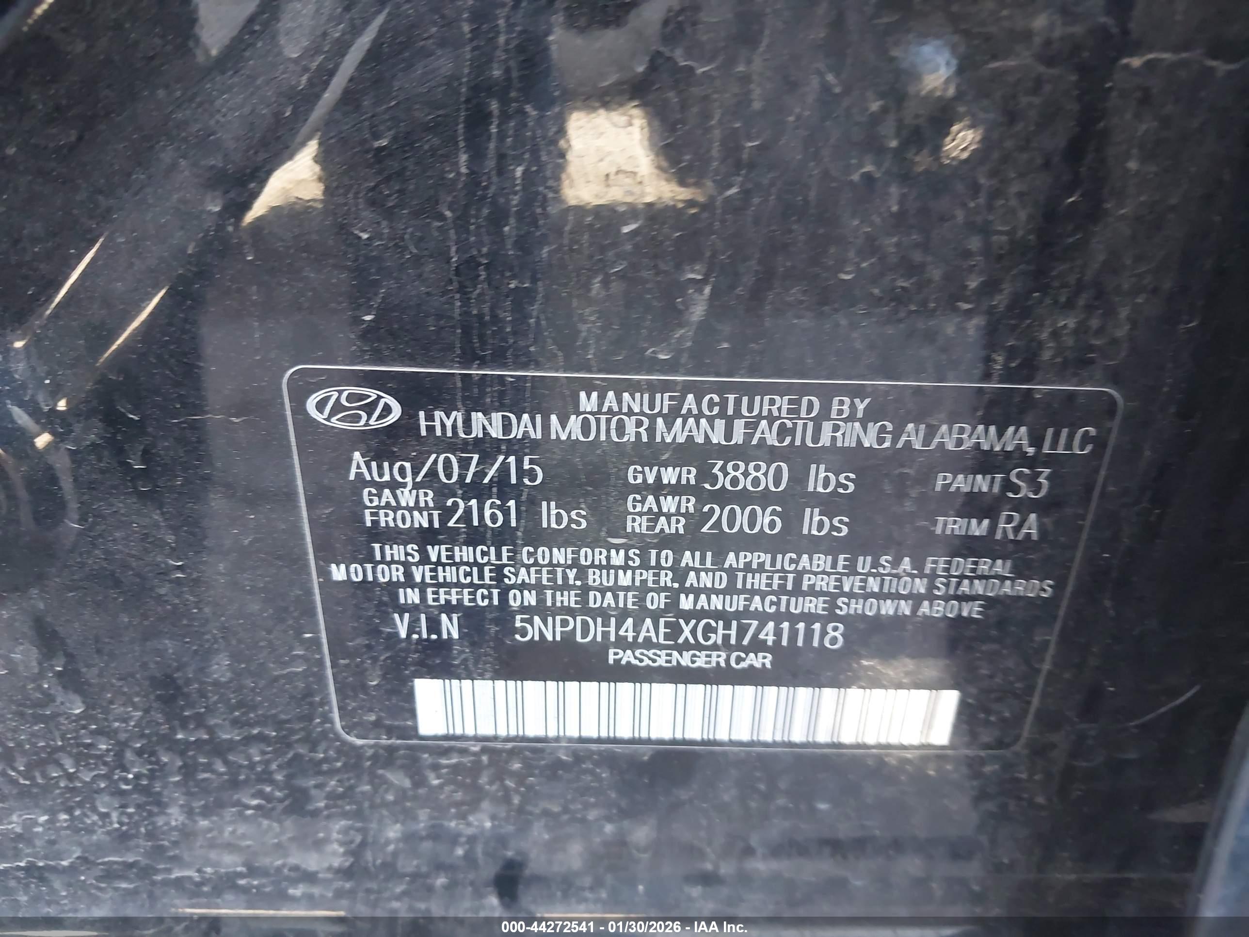 HYUNDAI ELANTRA image 9