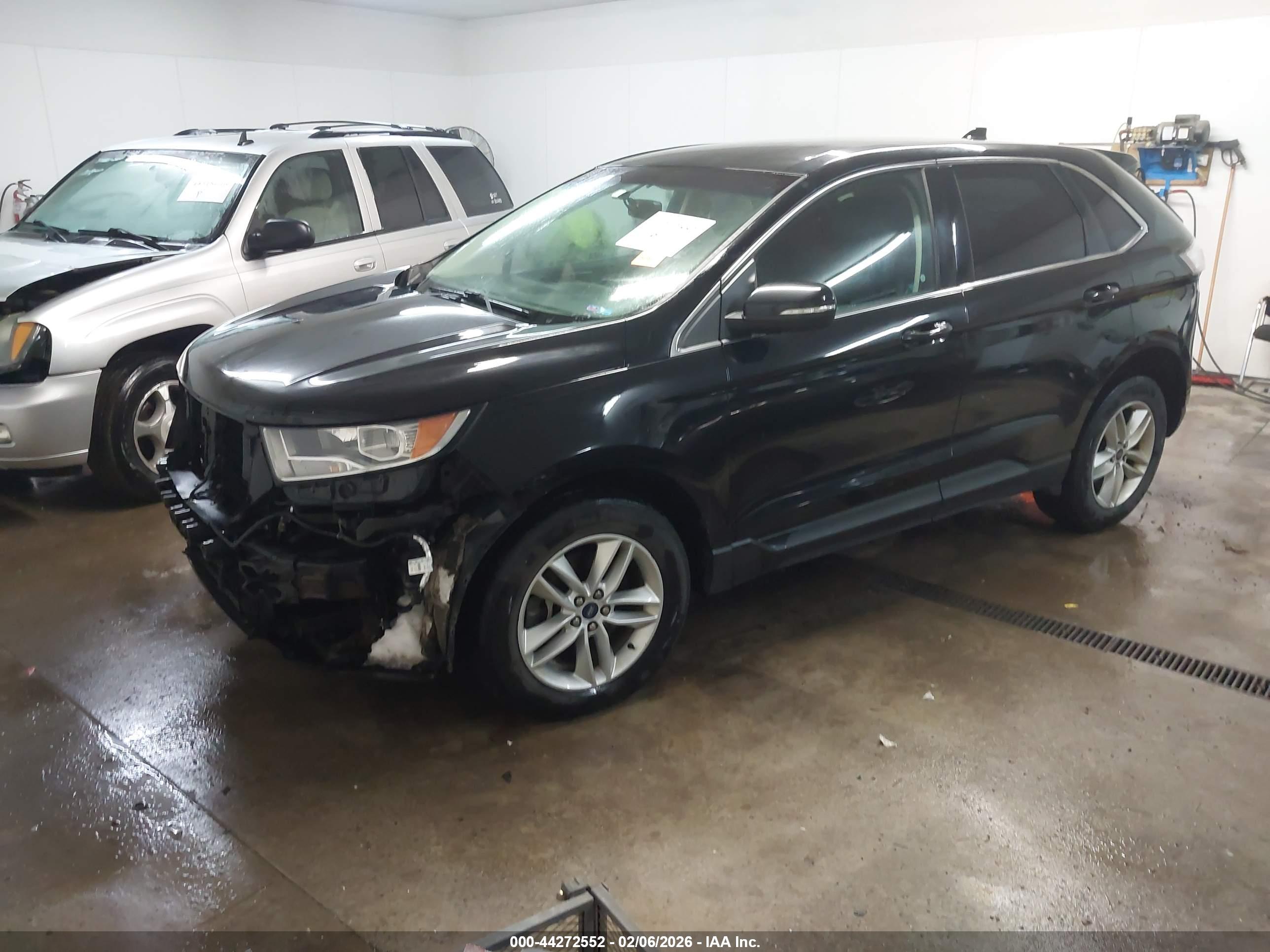 FORD EDGE image 2