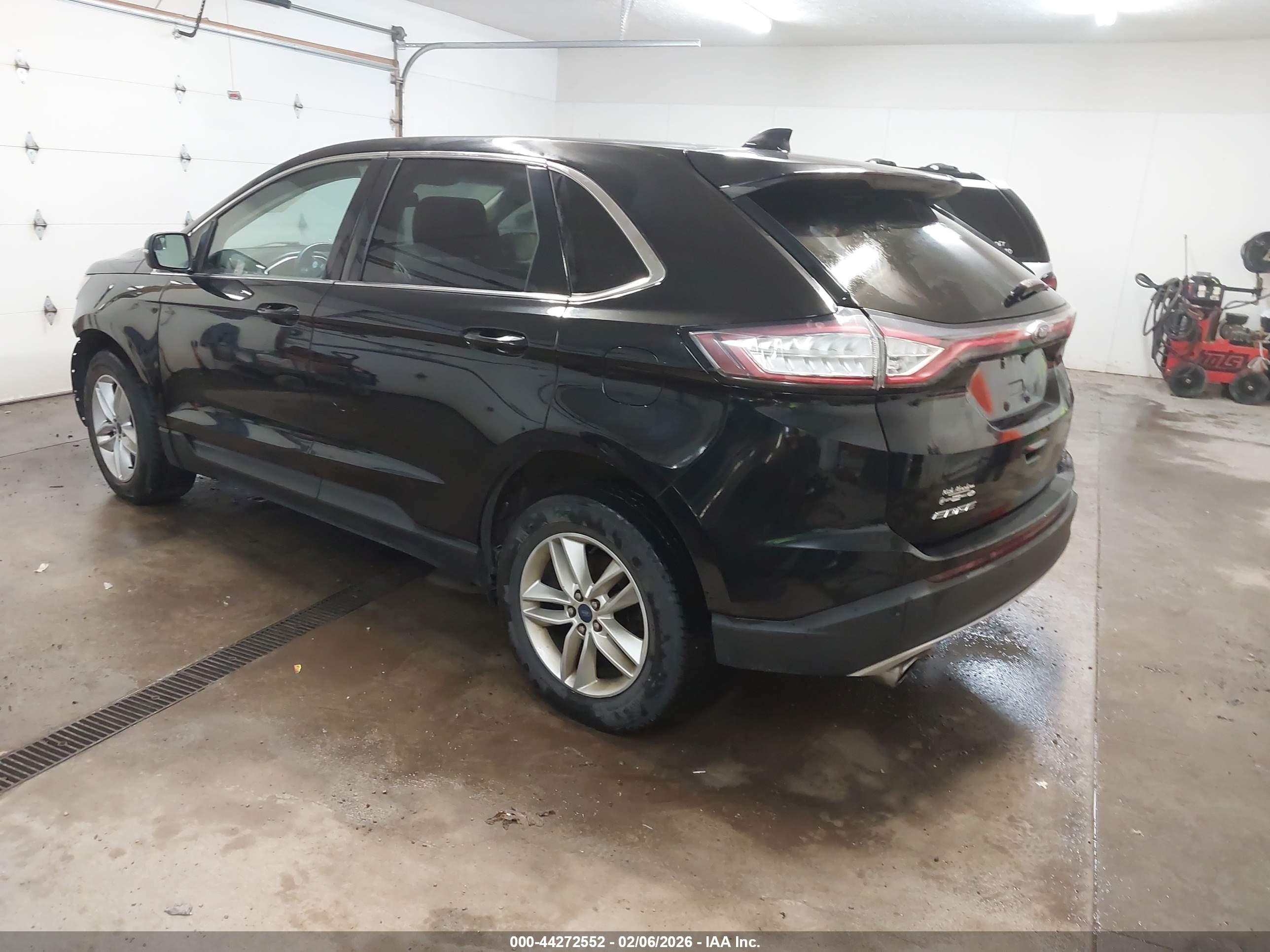 FORD EDGE image 3