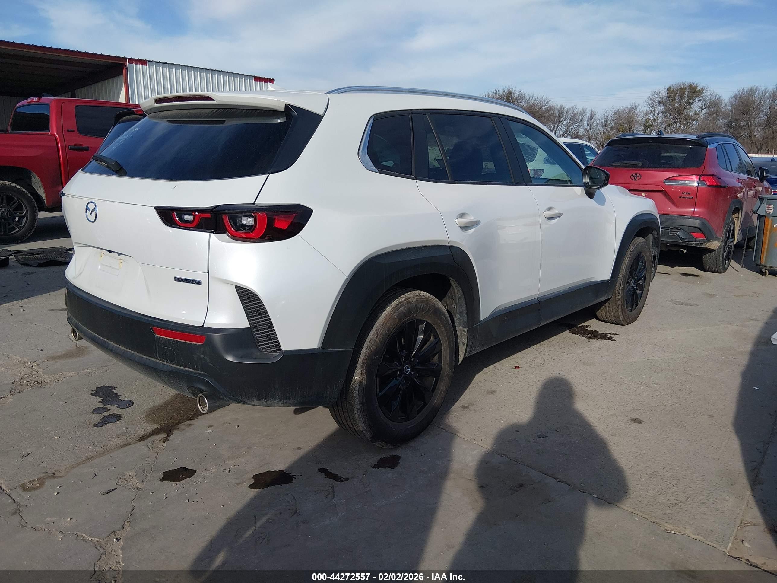 MAZDA CX-50 image 4