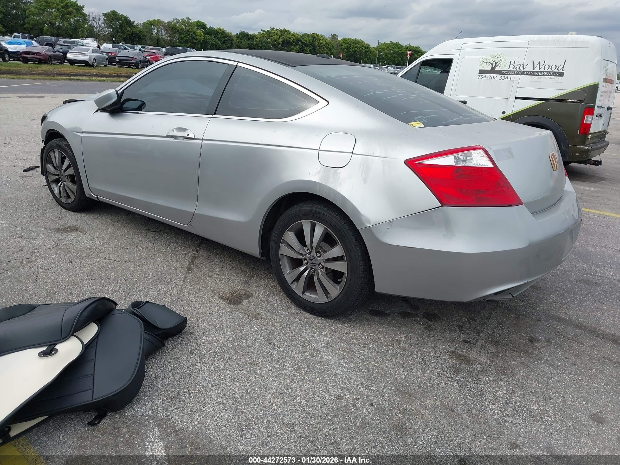 HONDA ACCORD image 3