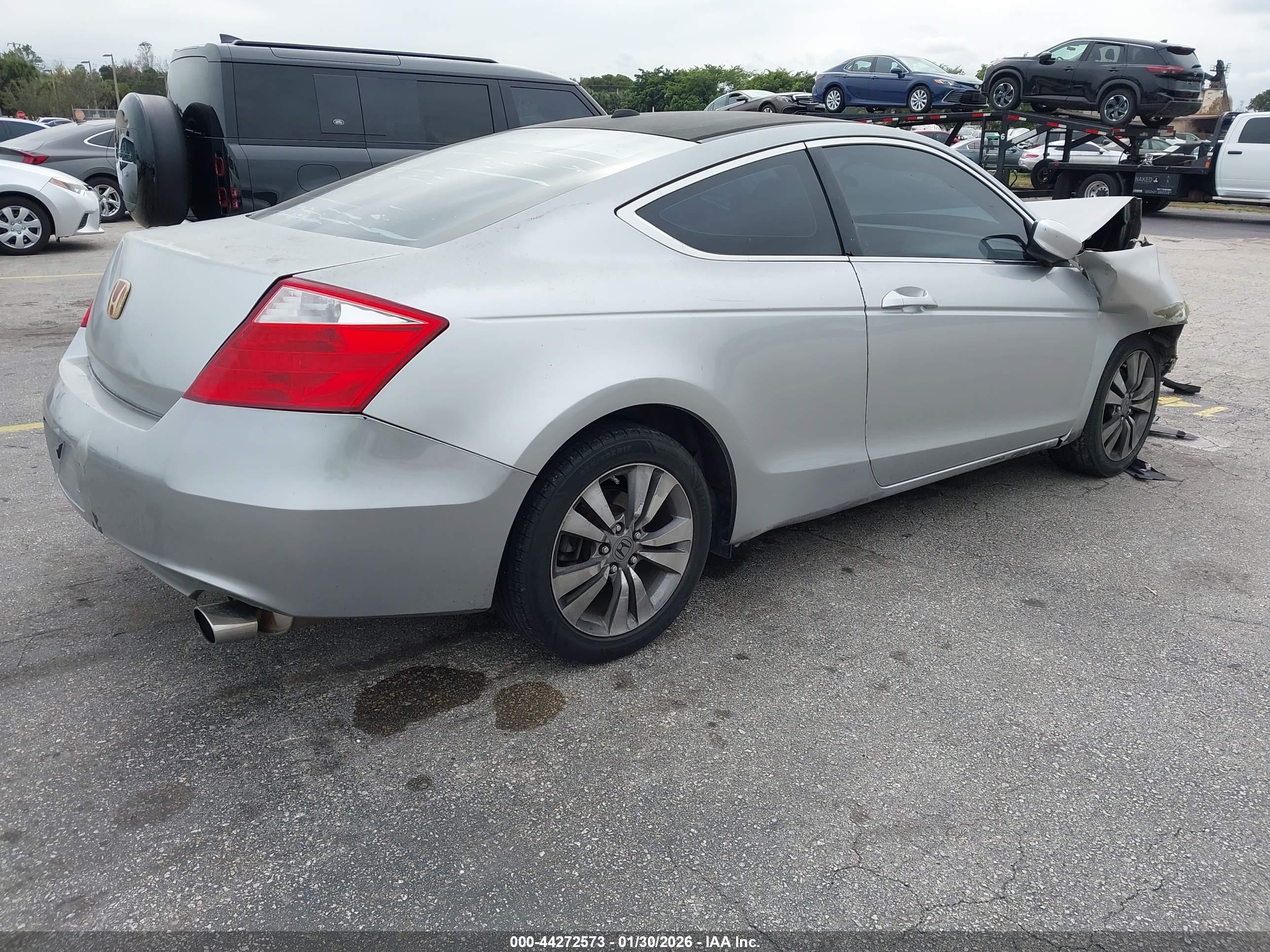 HONDA ACCORD image 4
