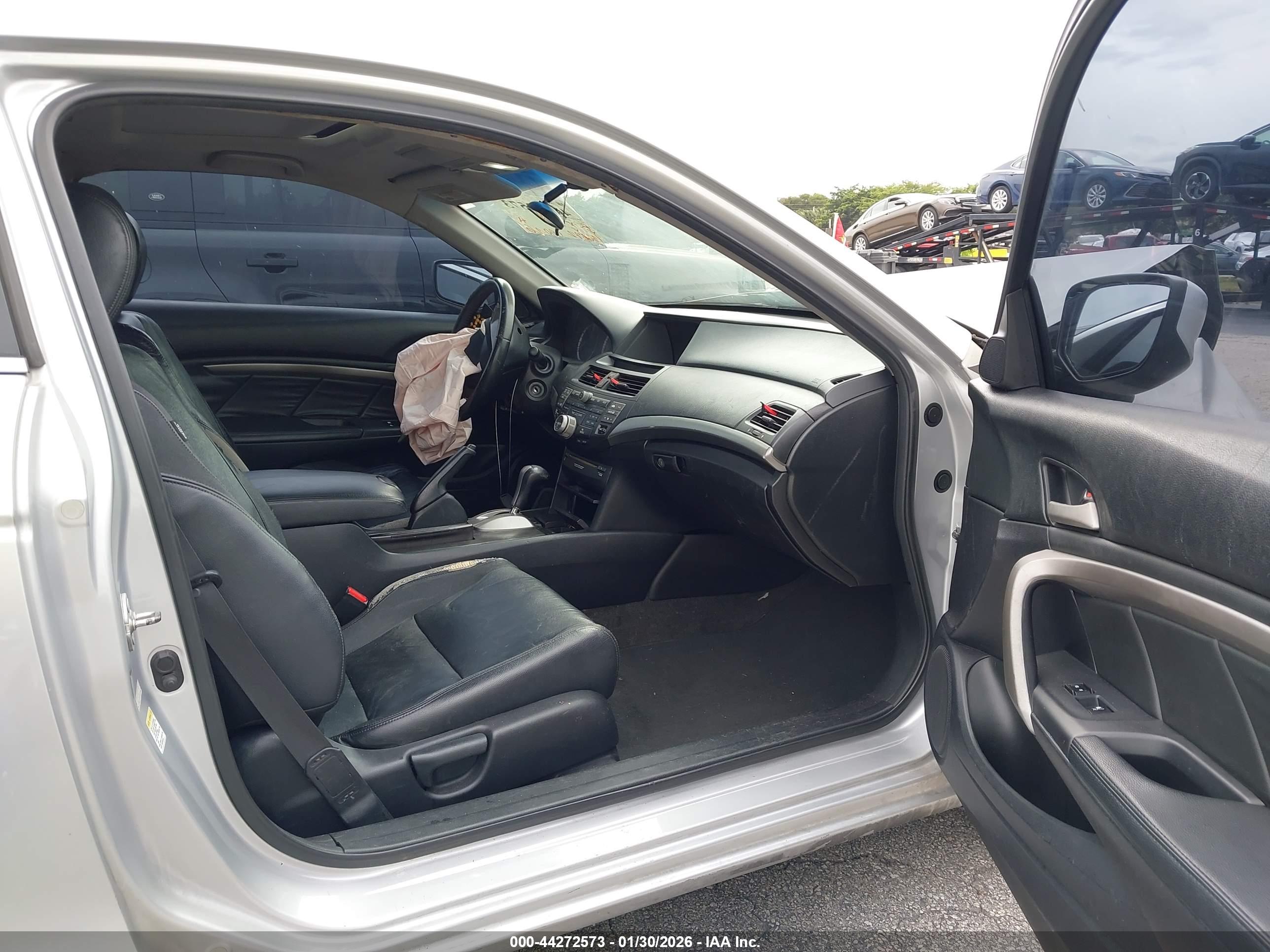 HONDA ACCORD image 5