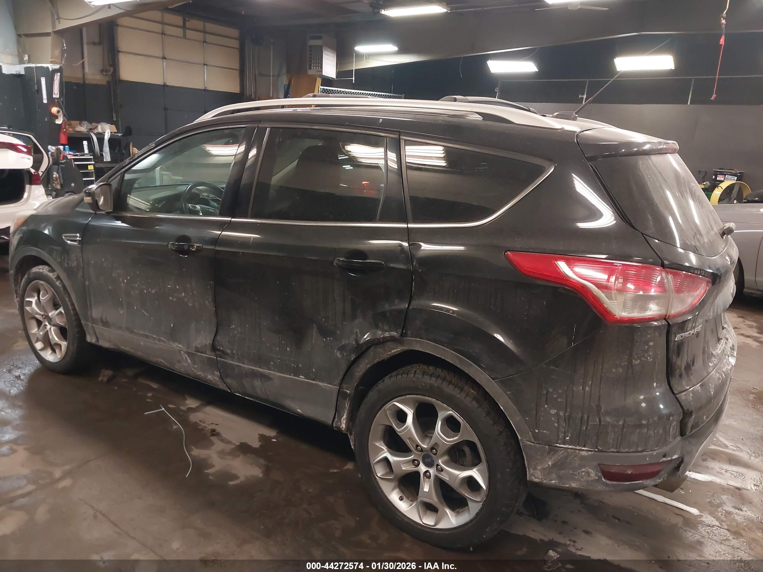 FORD ESCAPE image 6