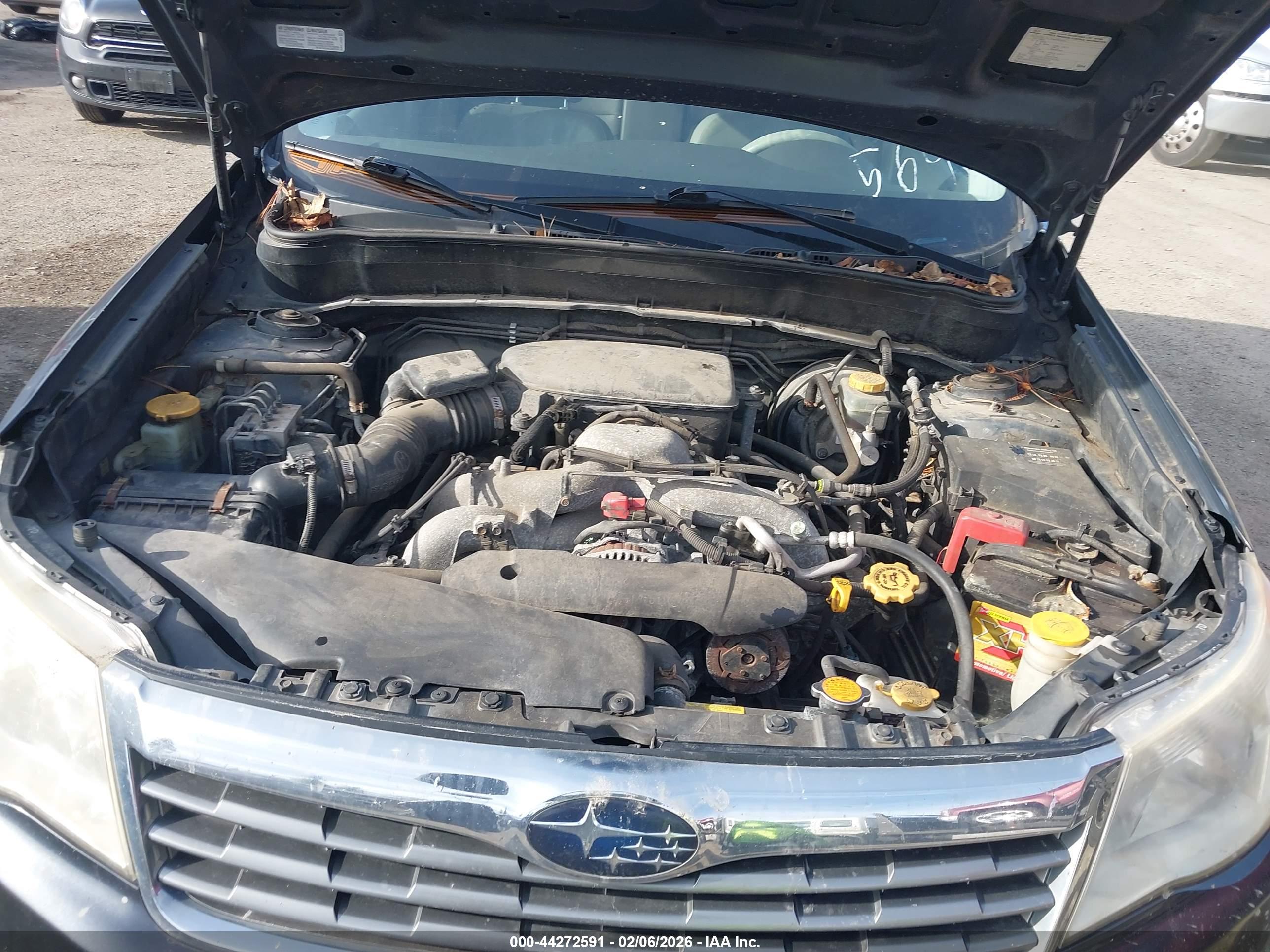 SUBARU FORESTER image 10