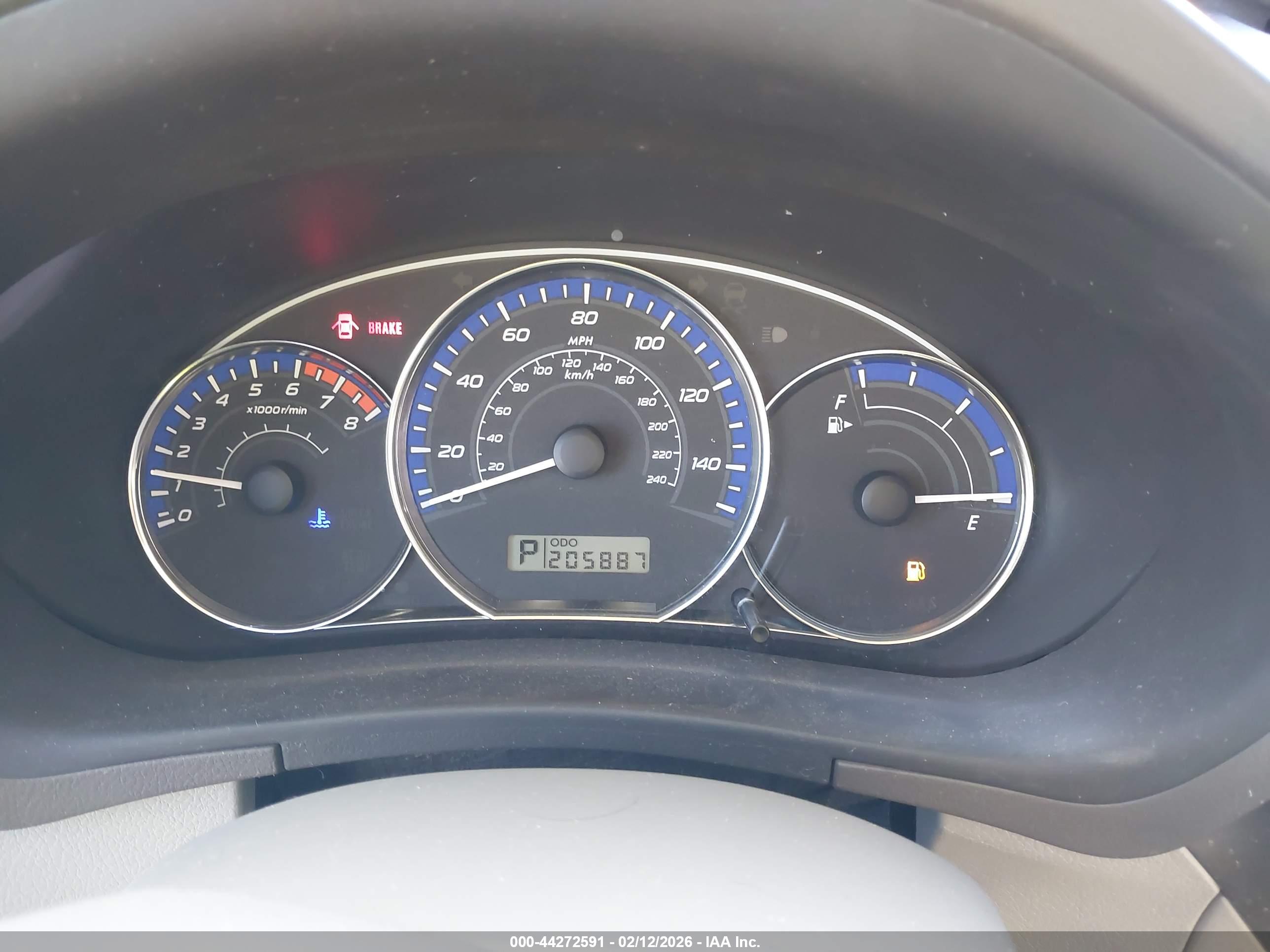 SUBARU FORESTER image 7