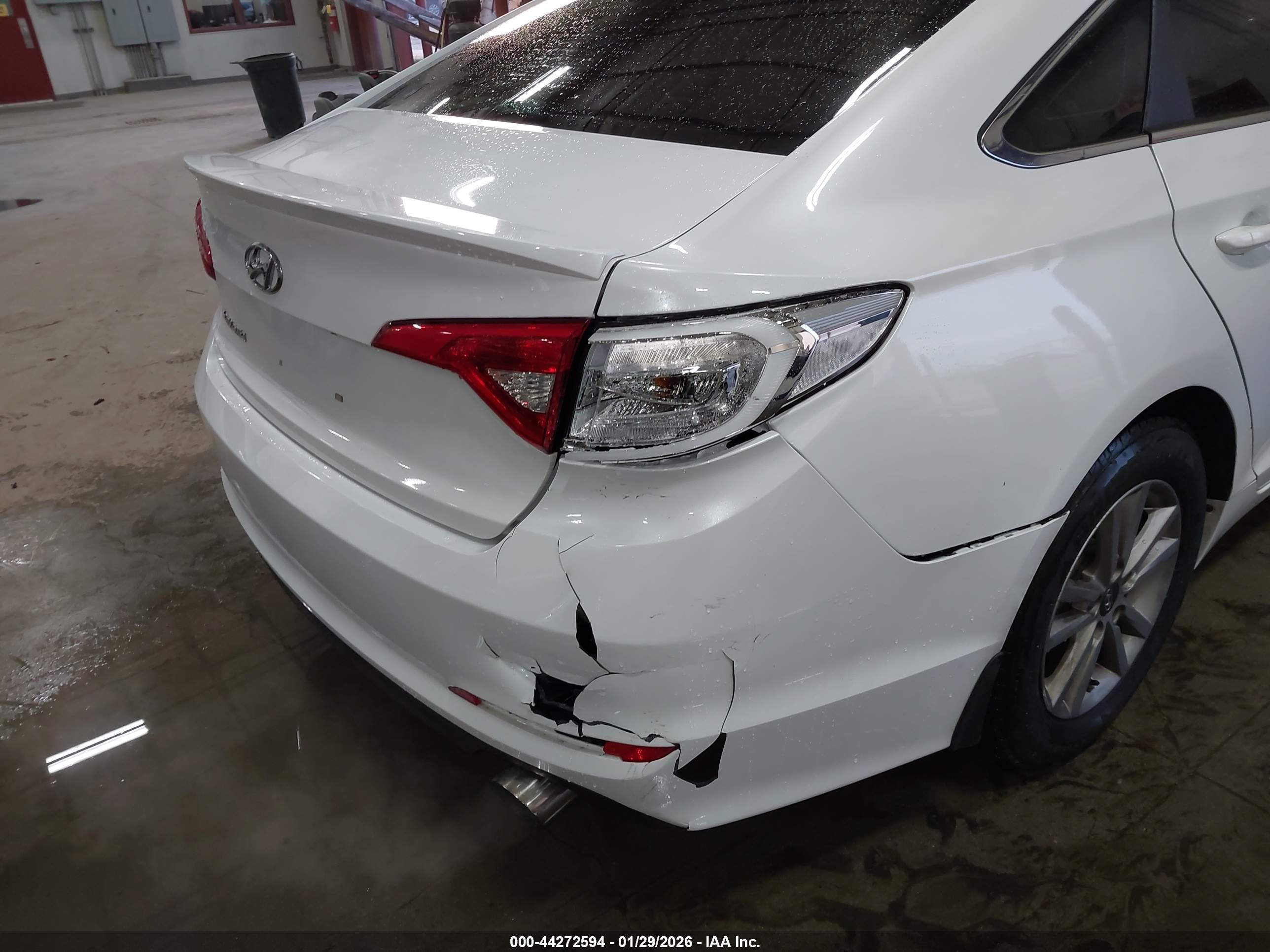 HYUNDAI SONATA image 6