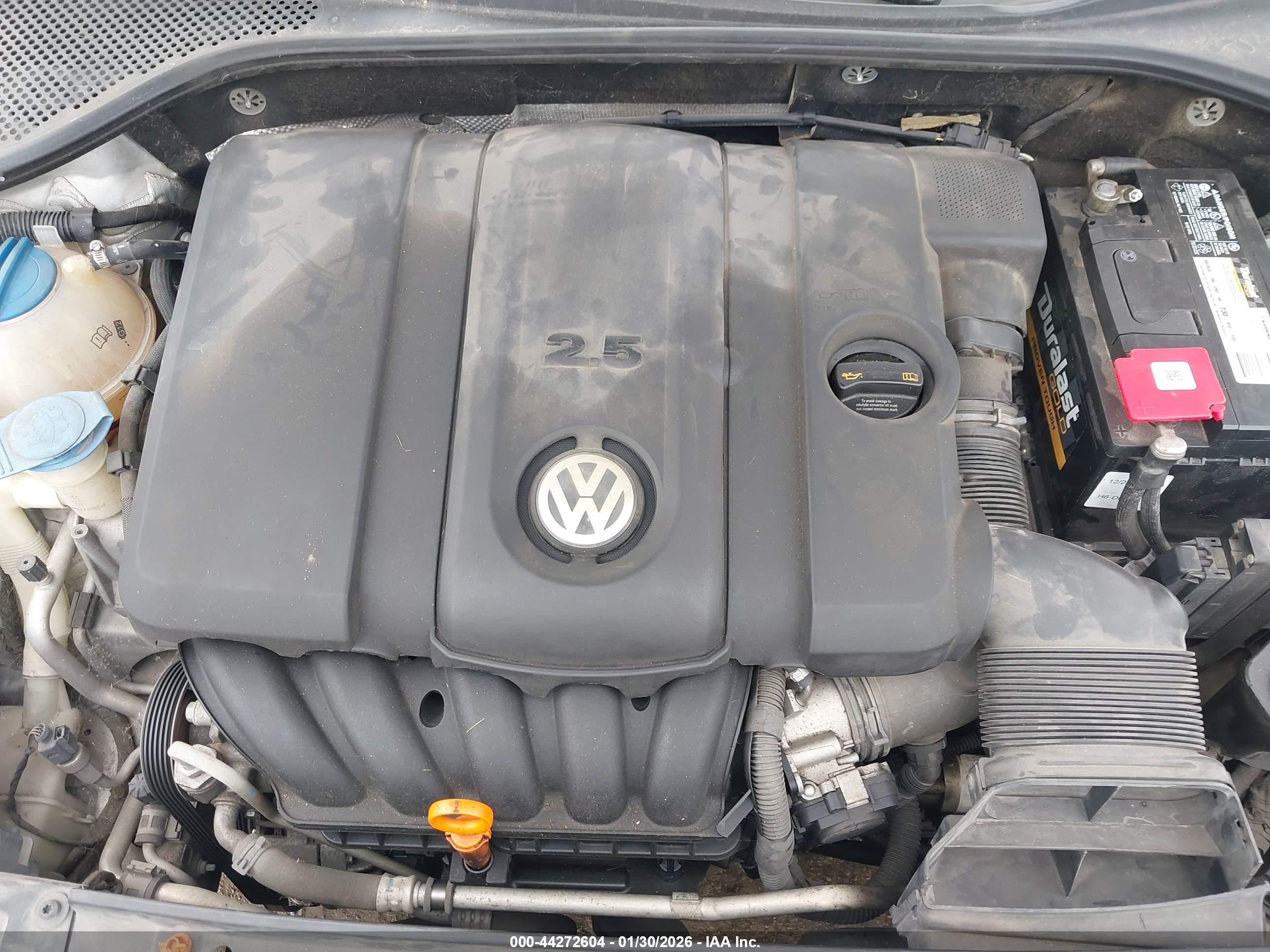 VOLKSWAGEN PASSAT image 10