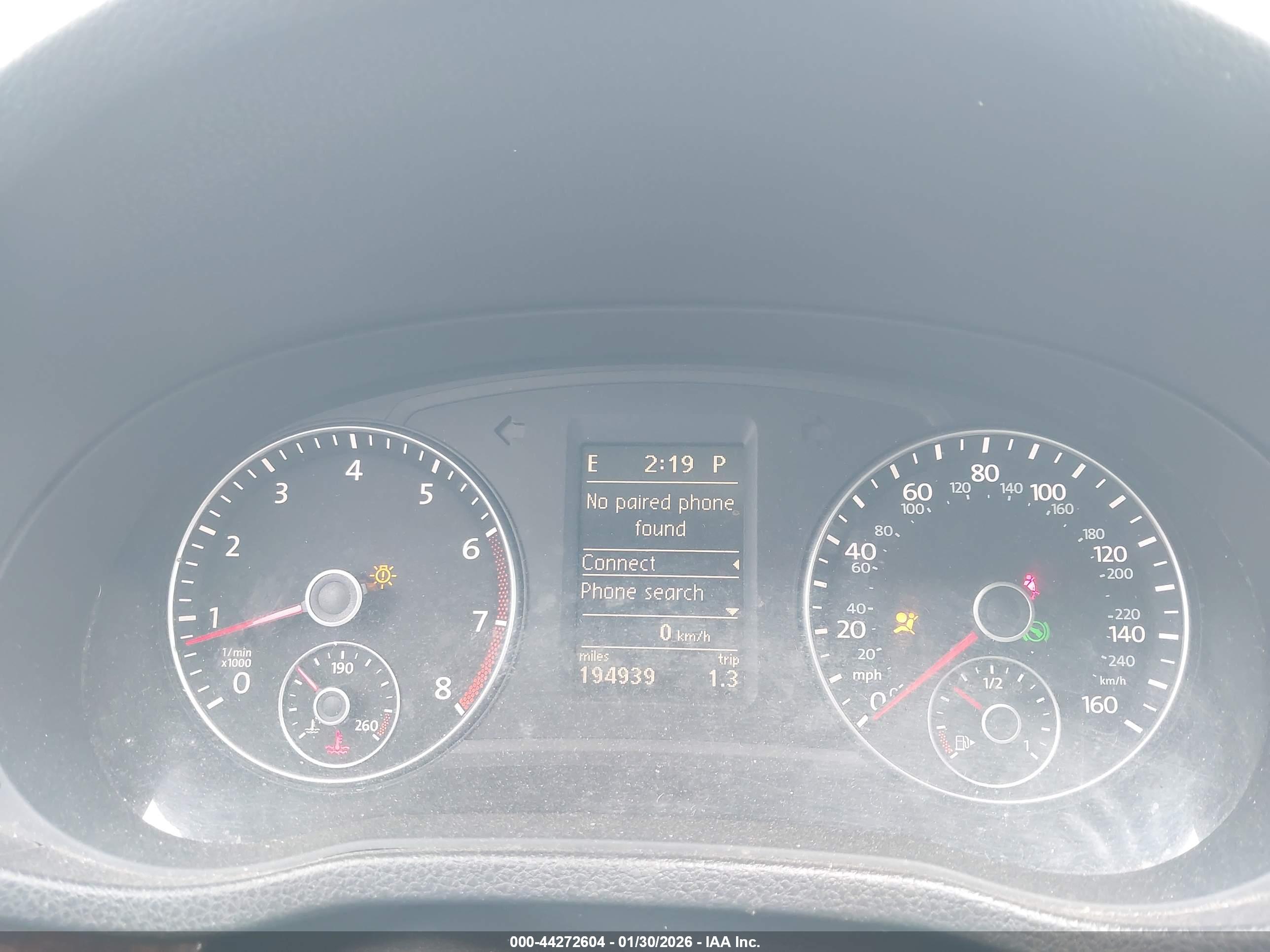 VOLKSWAGEN PASSAT image 7