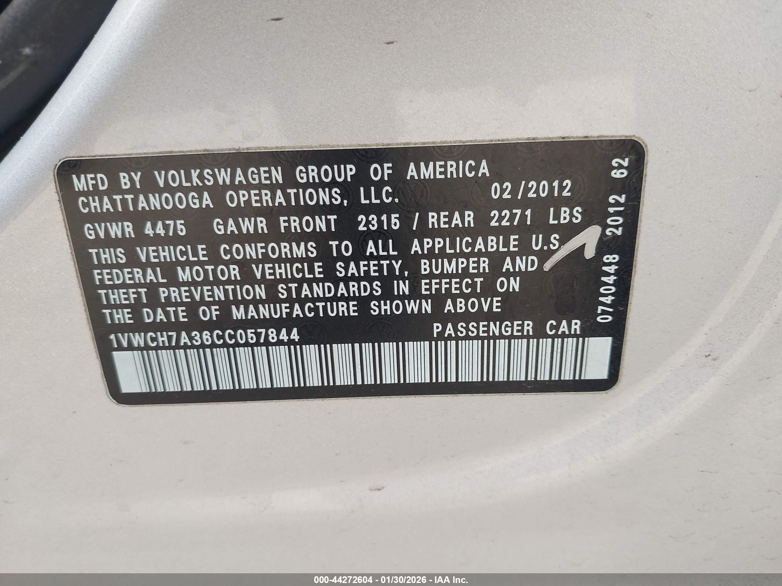 VOLKSWAGEN PASSAT image 9