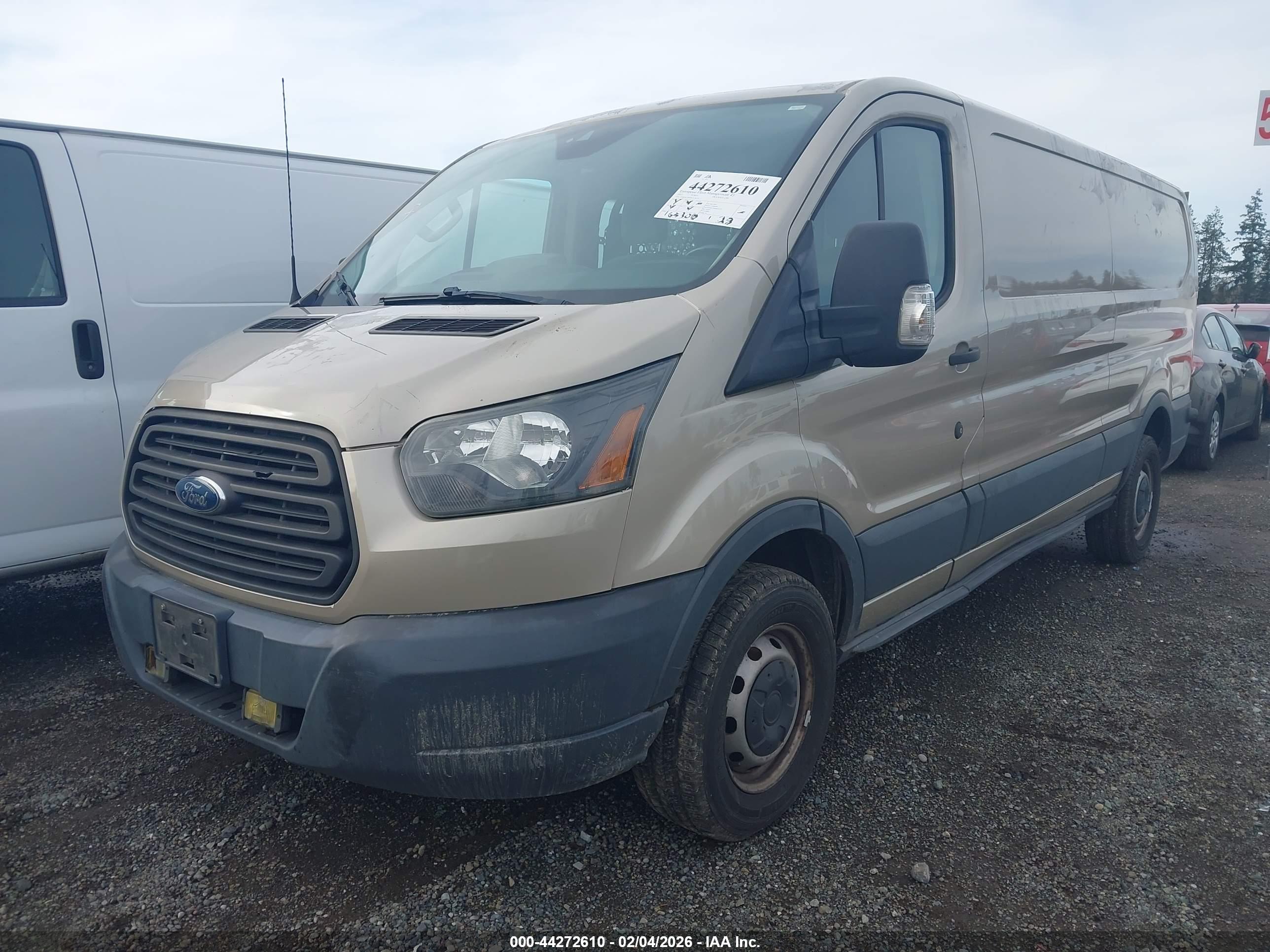 FORD TRANSIT-250 image 2