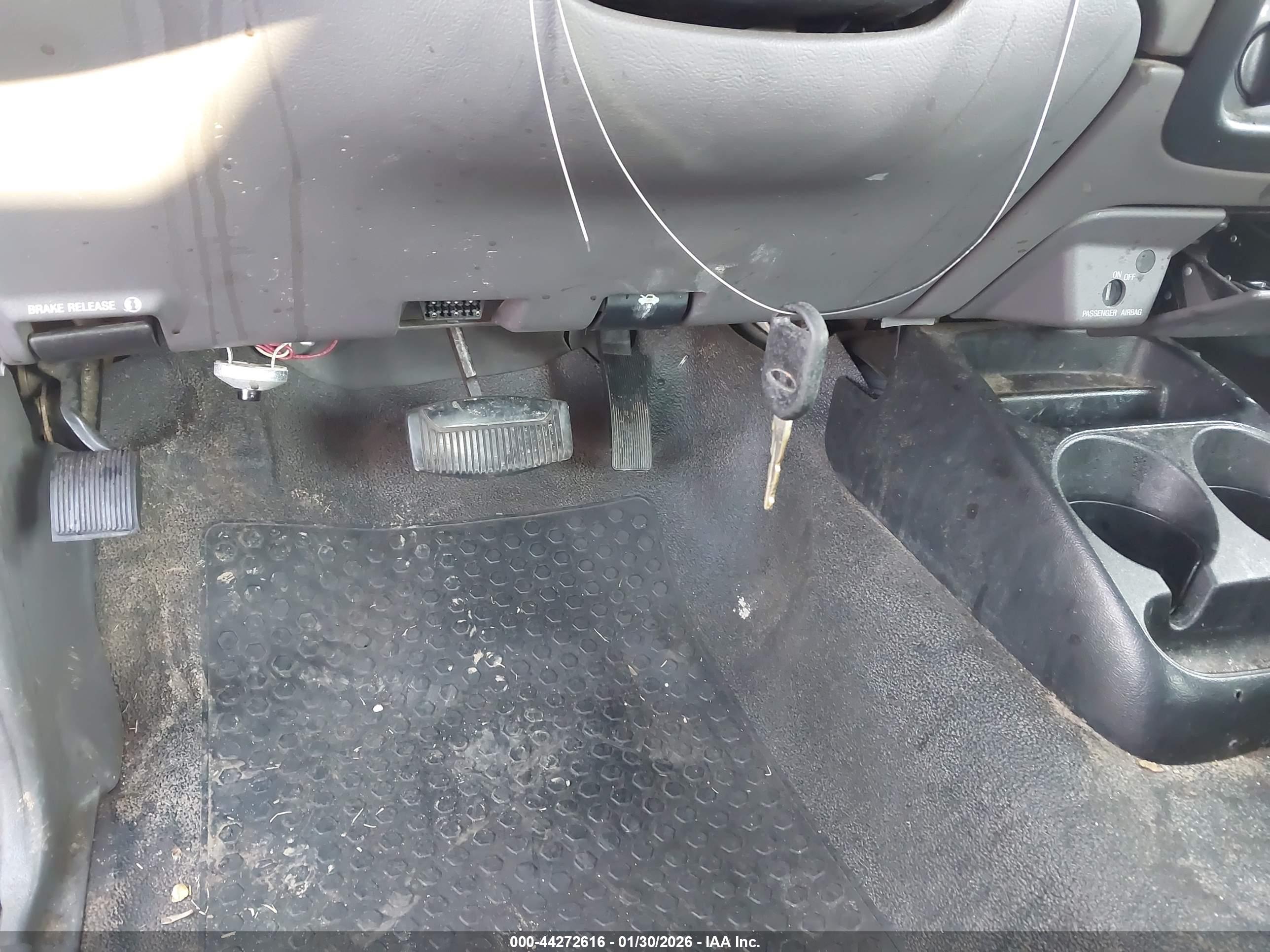 FORD RANGER image 11