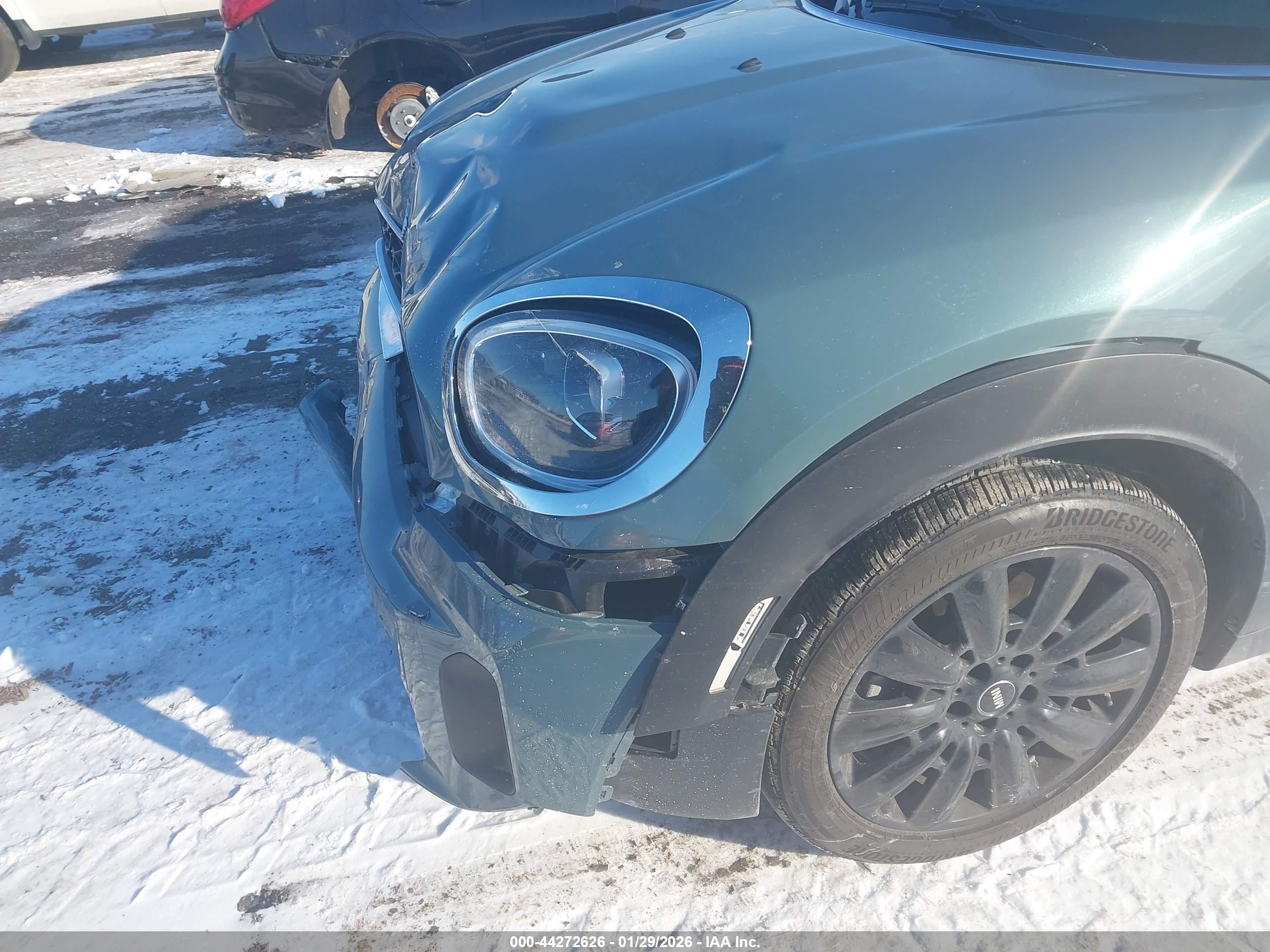 MINI COUNTRYMAN image 6
