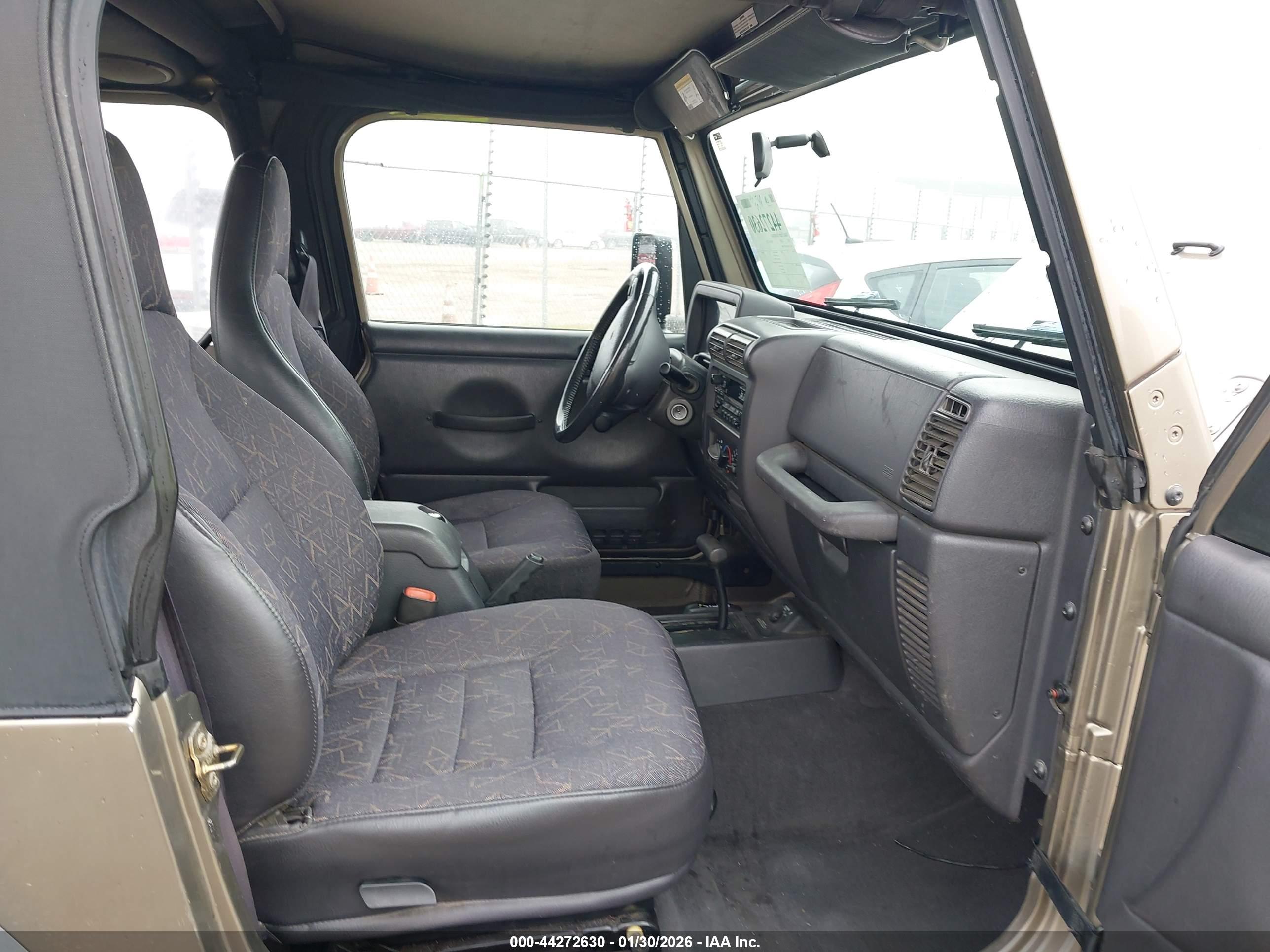 JEEP WRANGLER image 5
