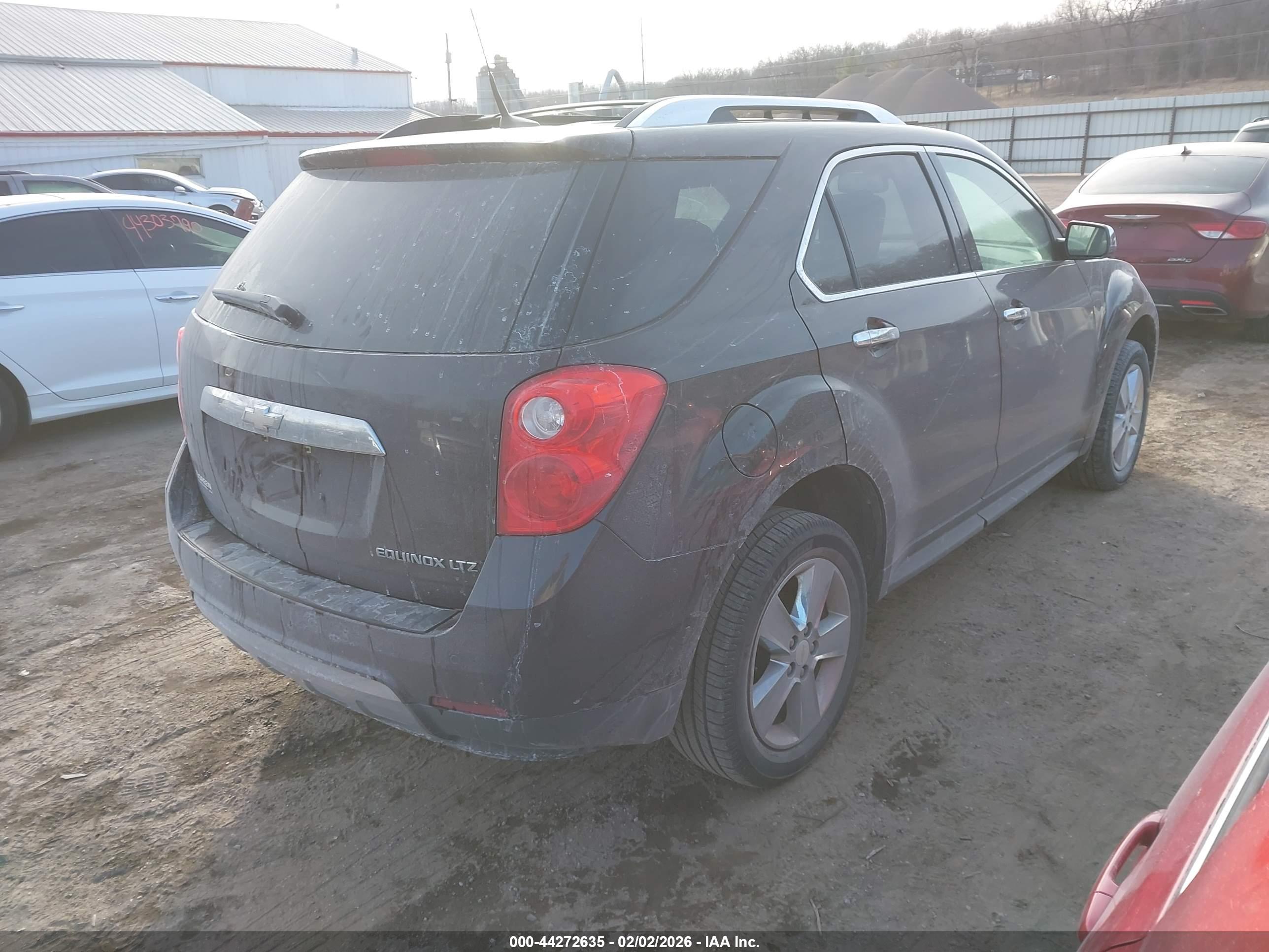 CHEVROLET EQUINOX image 4