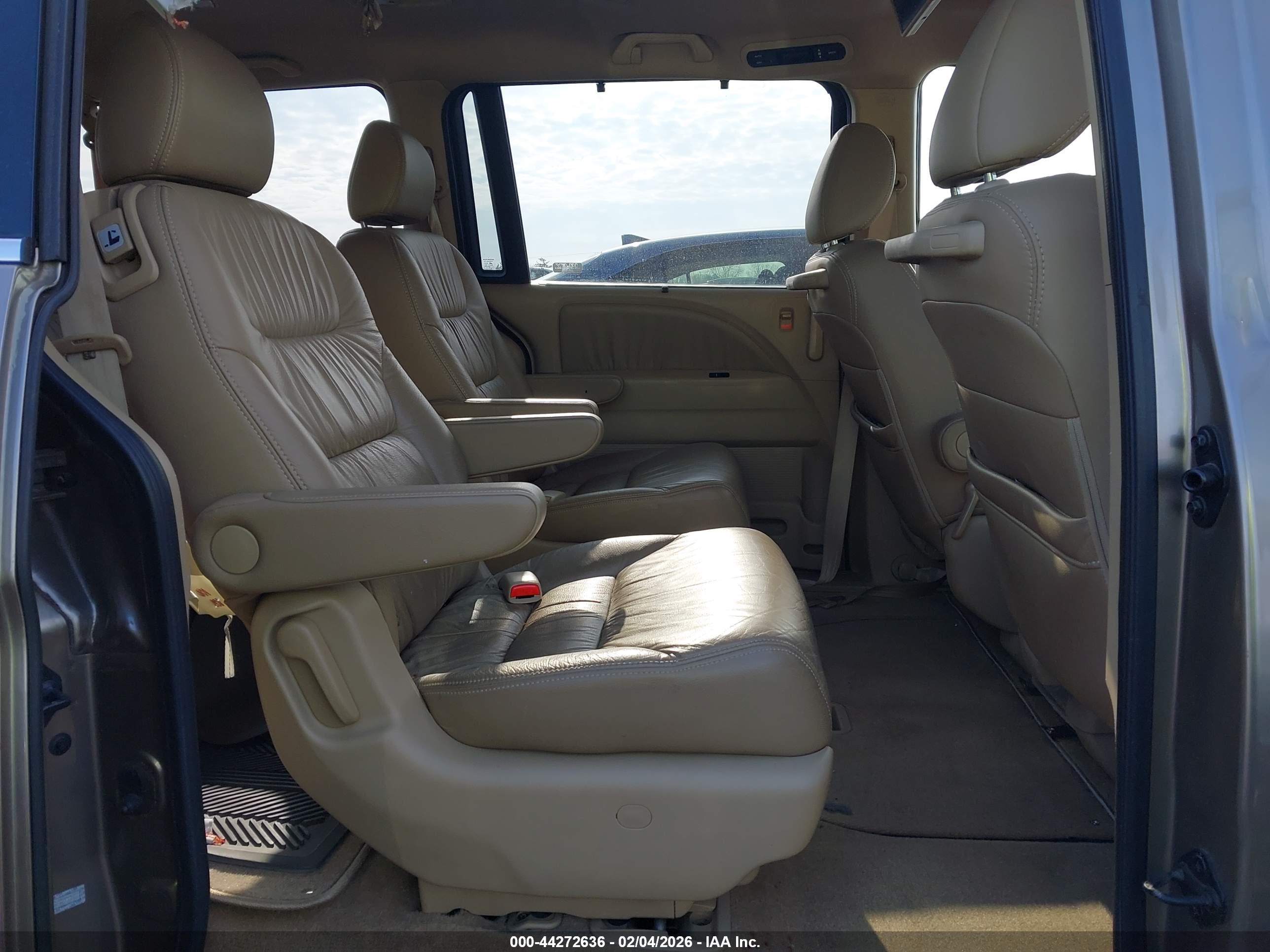 HONDA ODYSSEY image 8