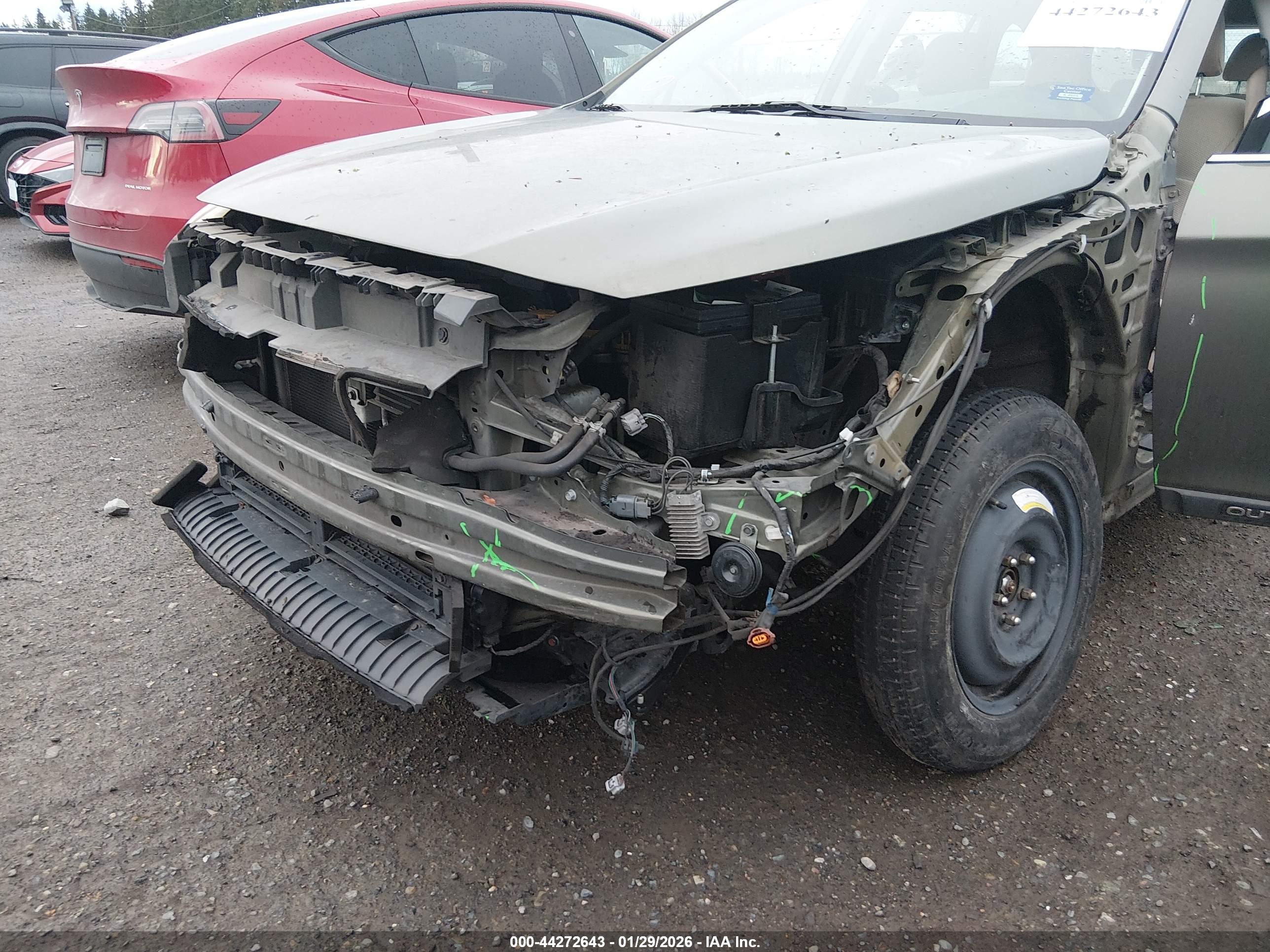 SUBARU OUTBACK image 6